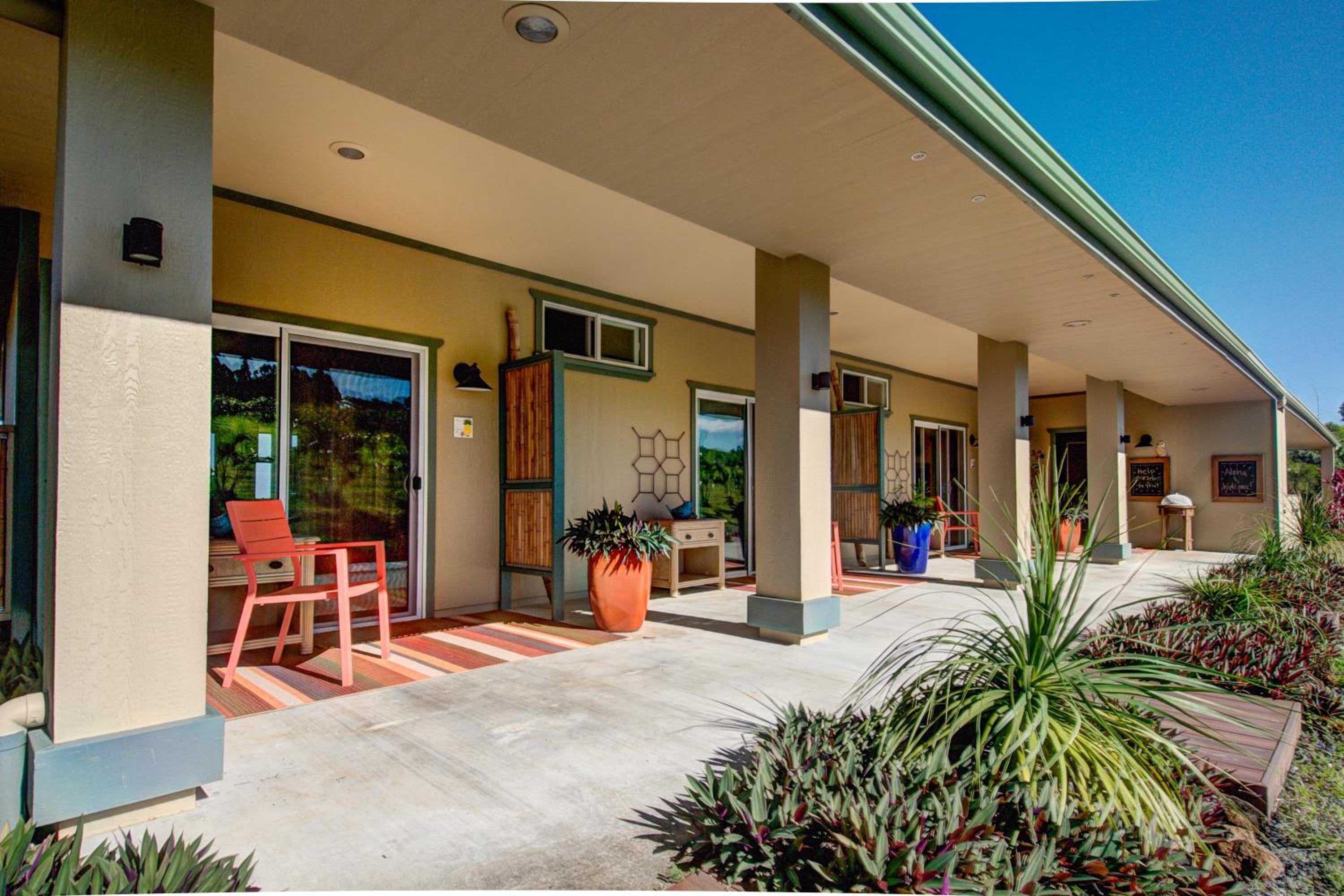 Mahana House Country Inn