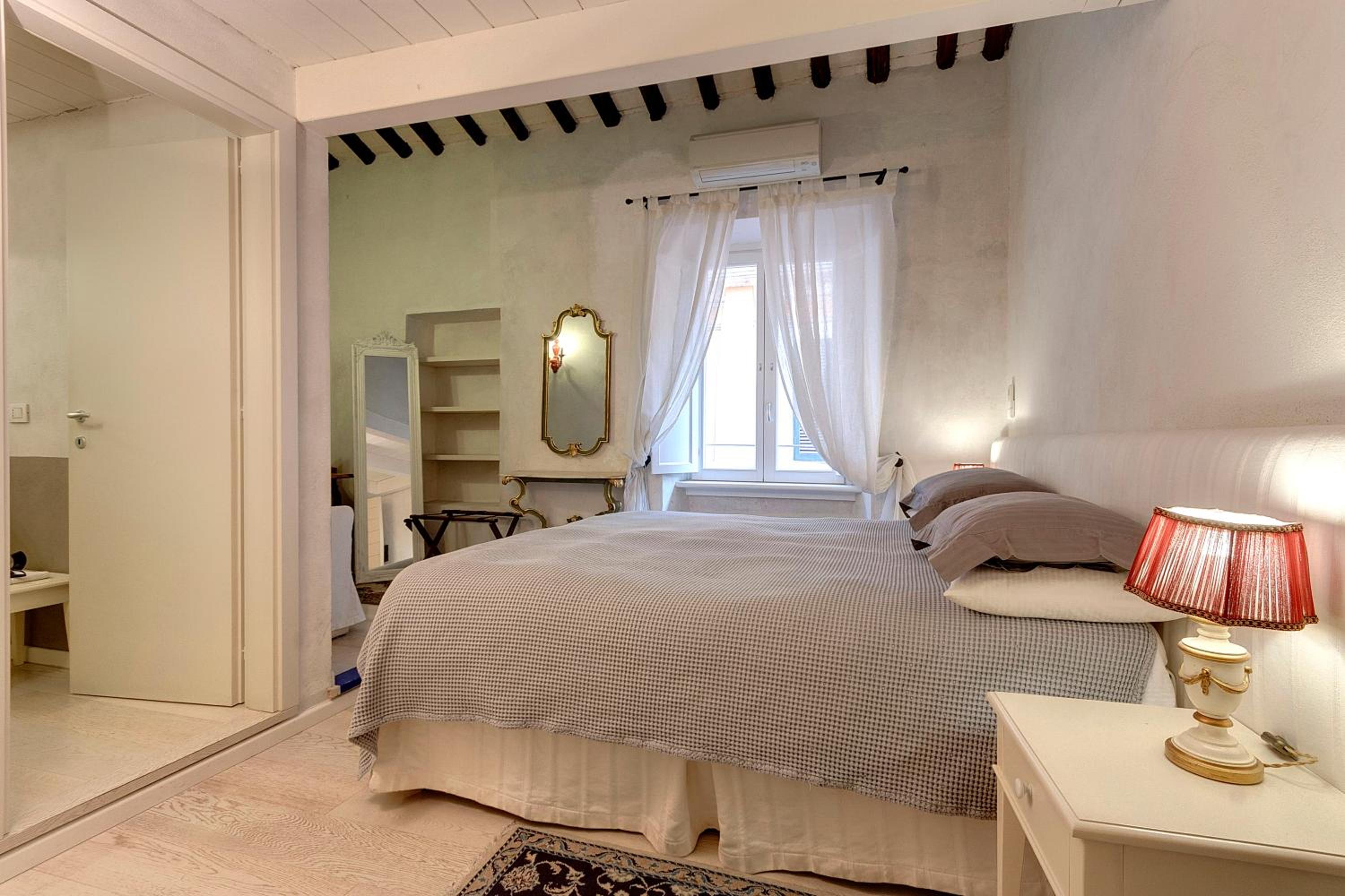 LM Suites Spagna