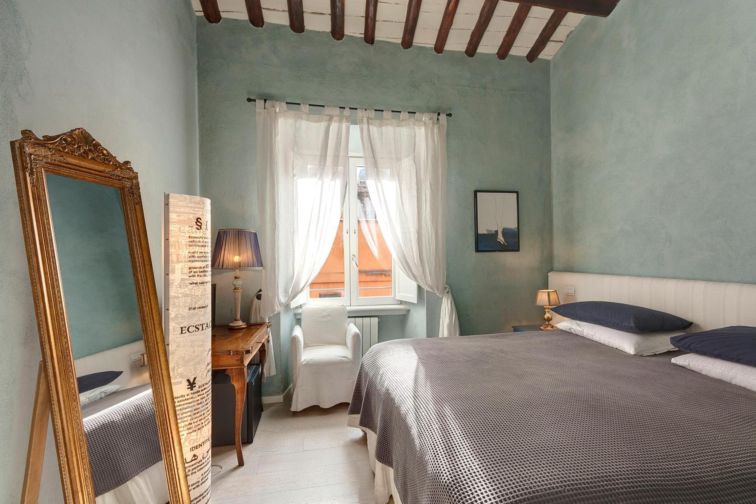 LM Suites Spagna