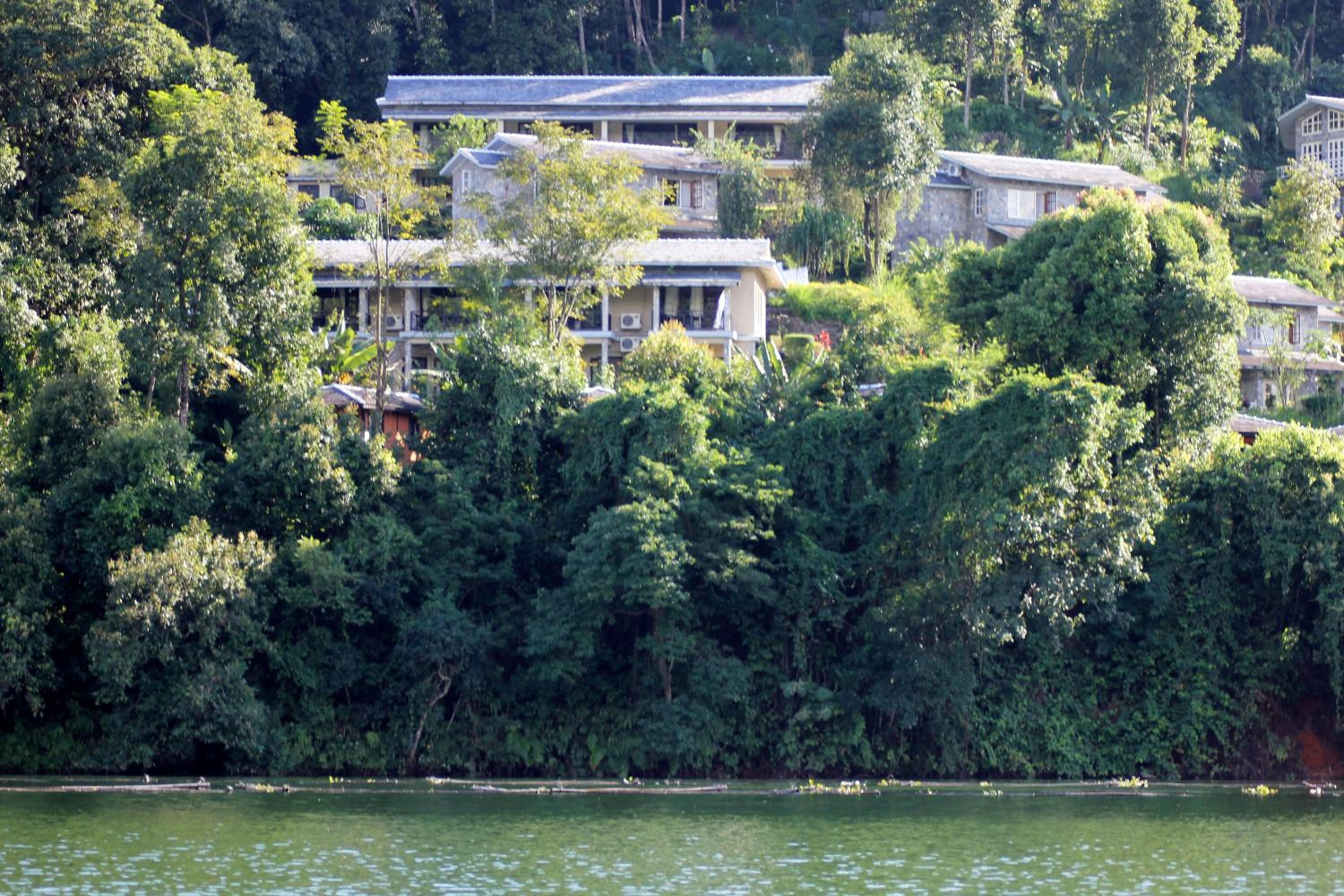 The Begnas Lake Resort & Villas