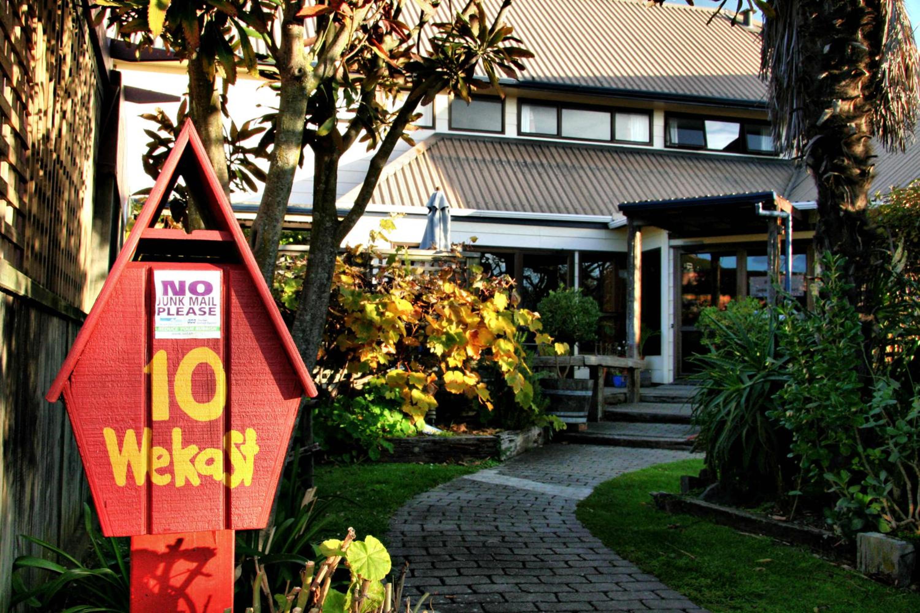 Tasman Bay Backpackers