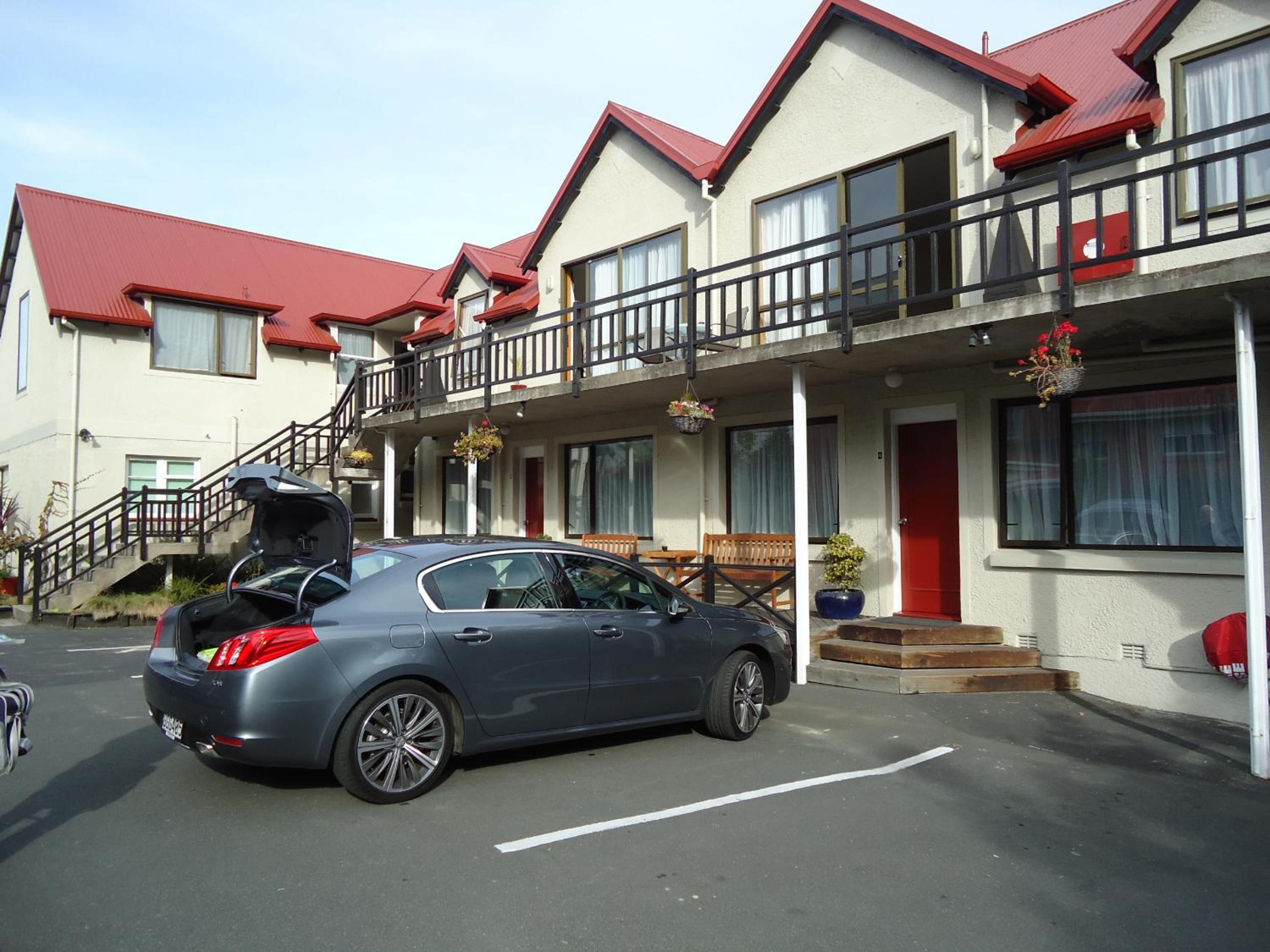 Owens Motel