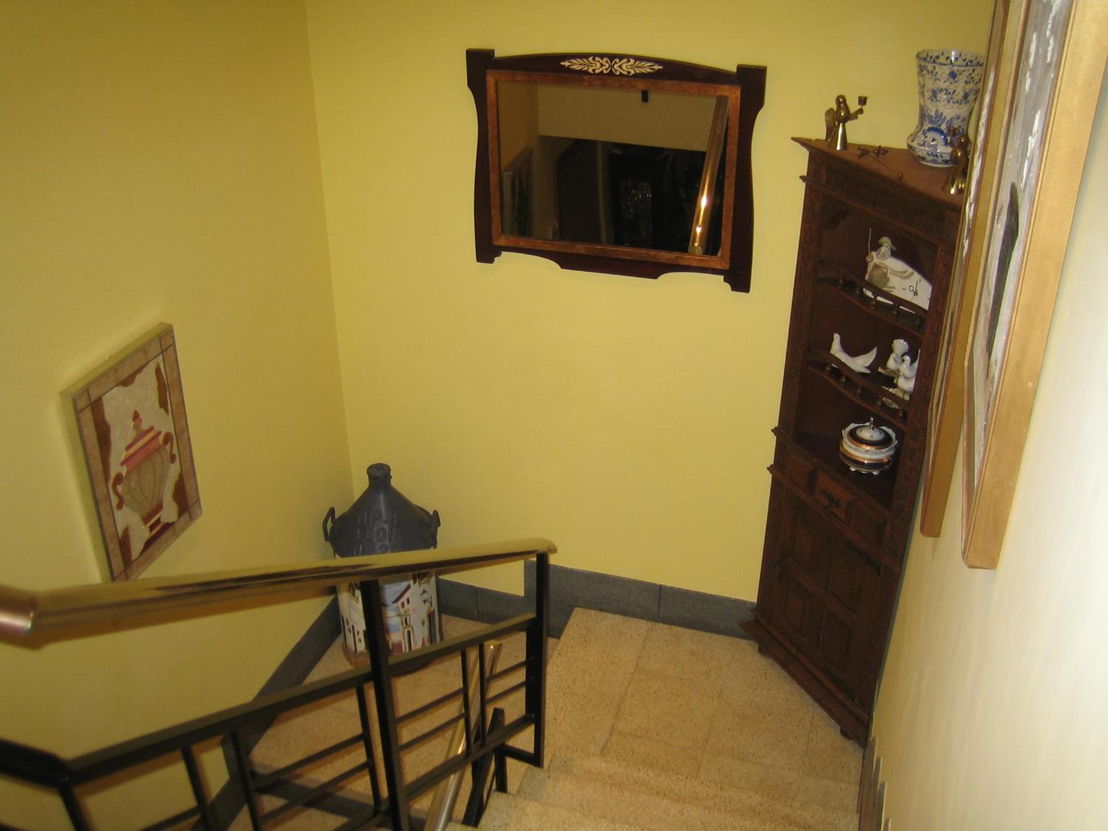 Photo 34