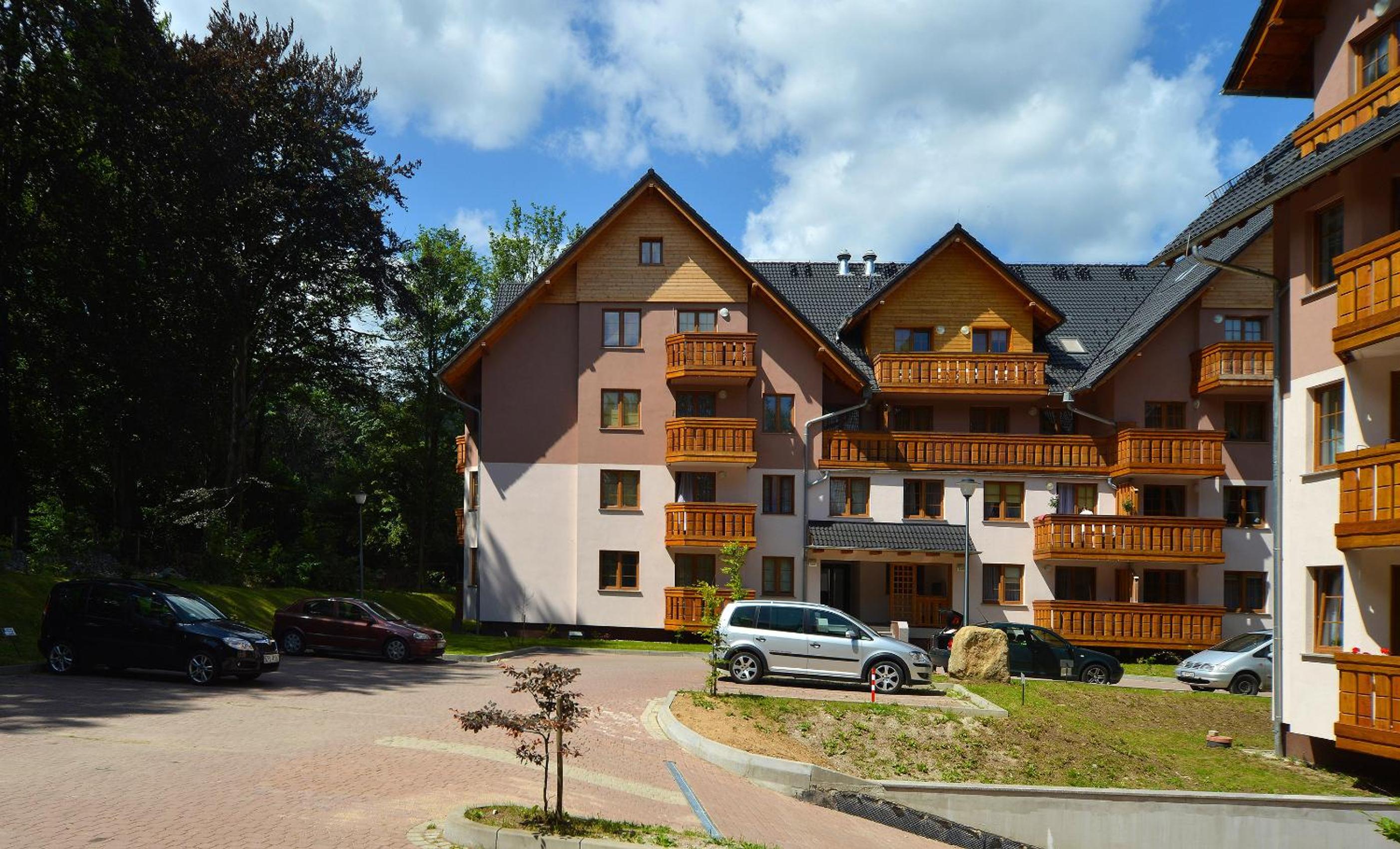 Apartamenty Sun & Ski Willa Leśny Dom view 5