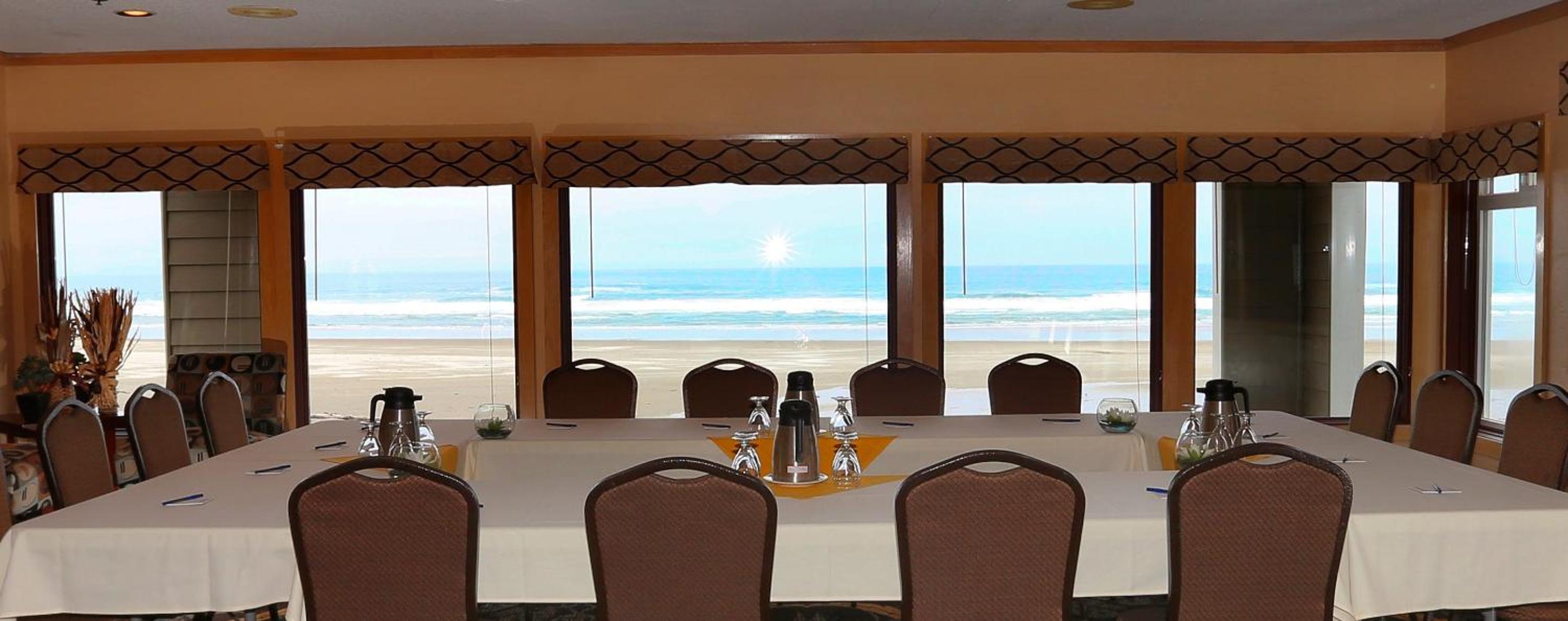Driftwood Shores Resort