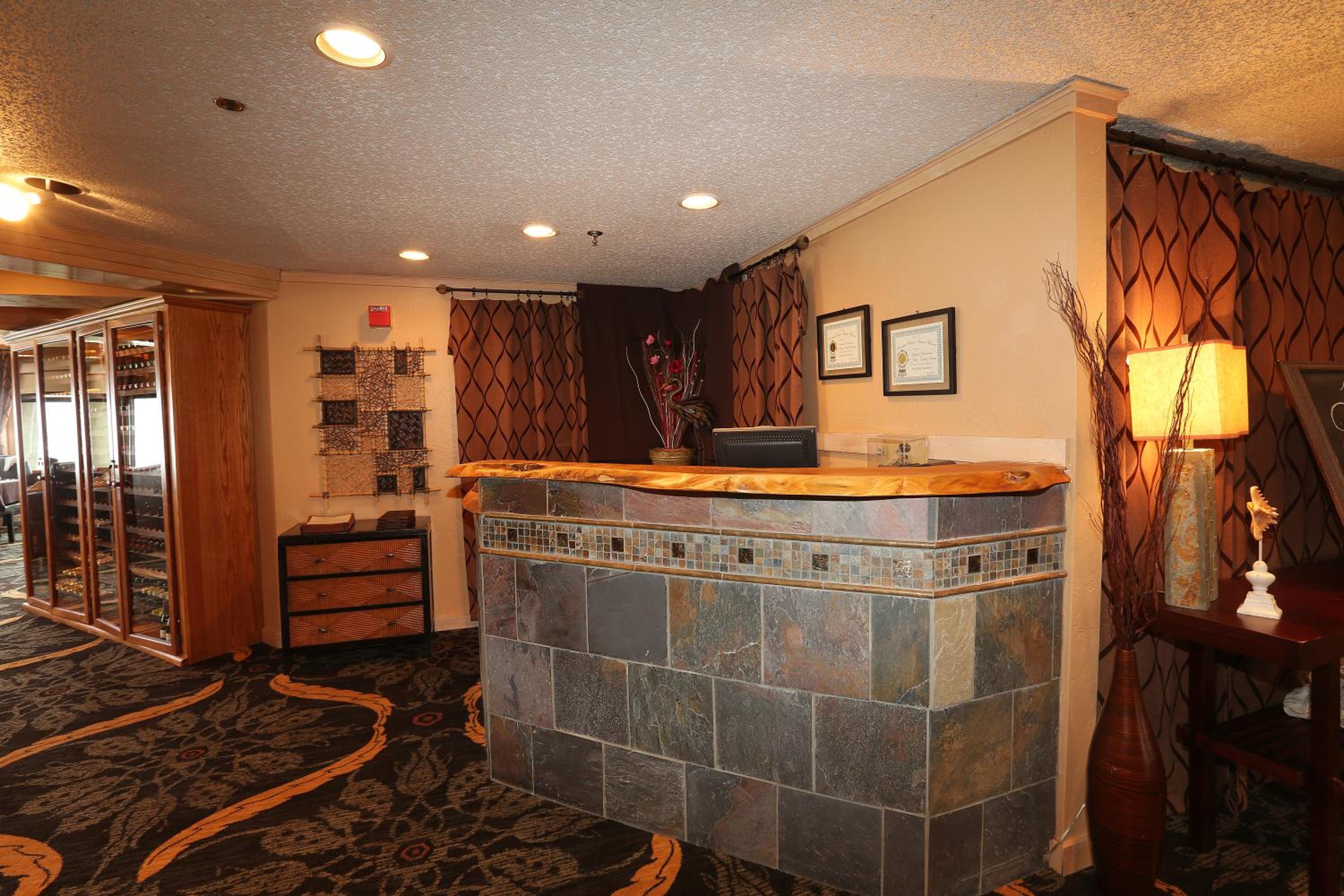Driftwood Shores Resort