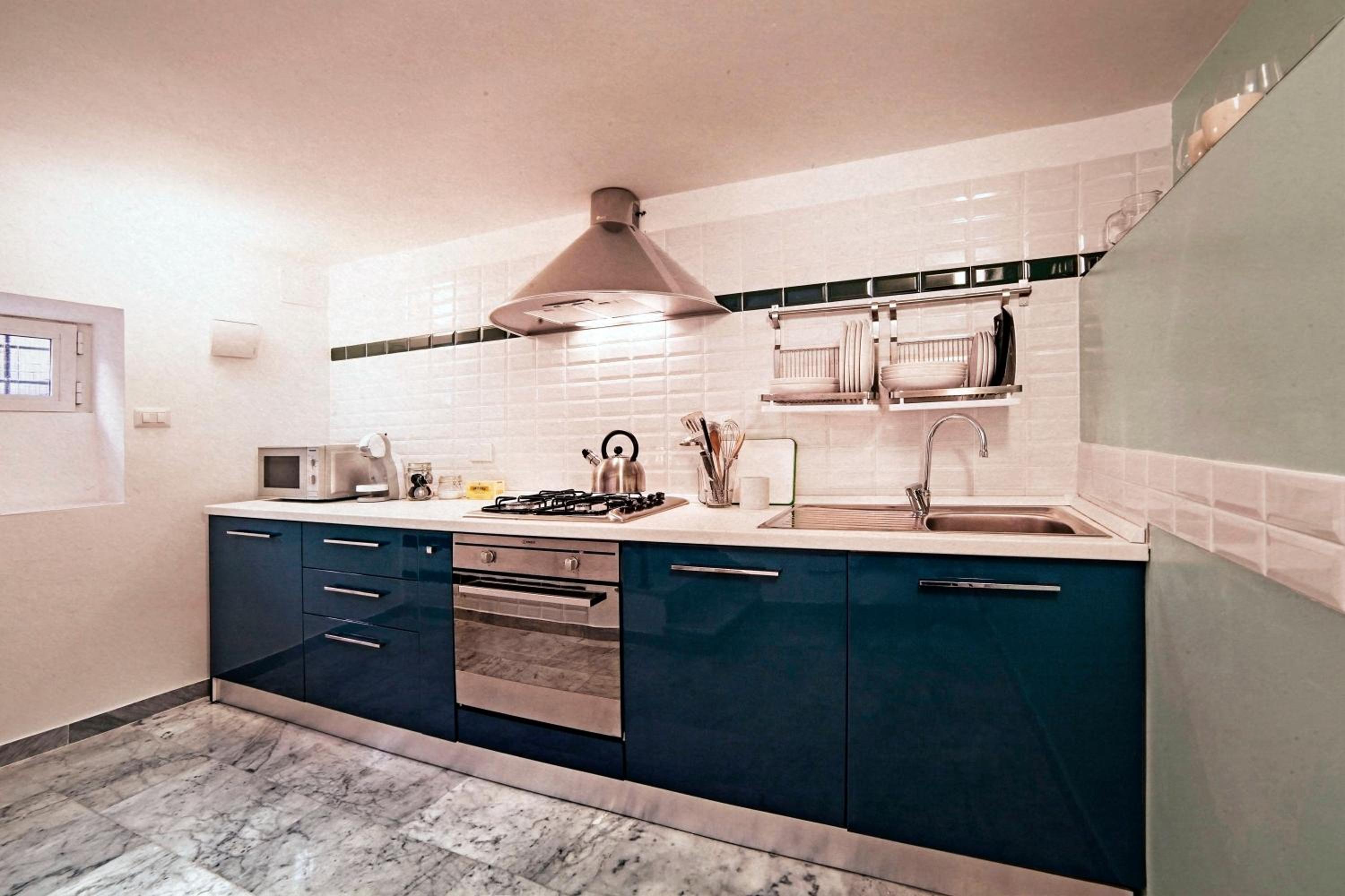 TrastevereHome - Elegant Stay near Villa Farnesina