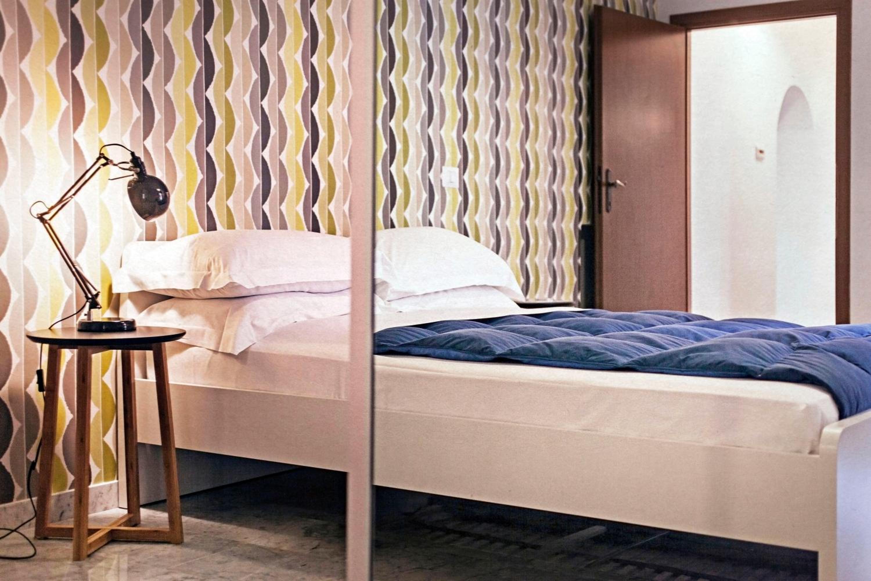 TrastevereHome - Elegant Stay near Villa Farnesina