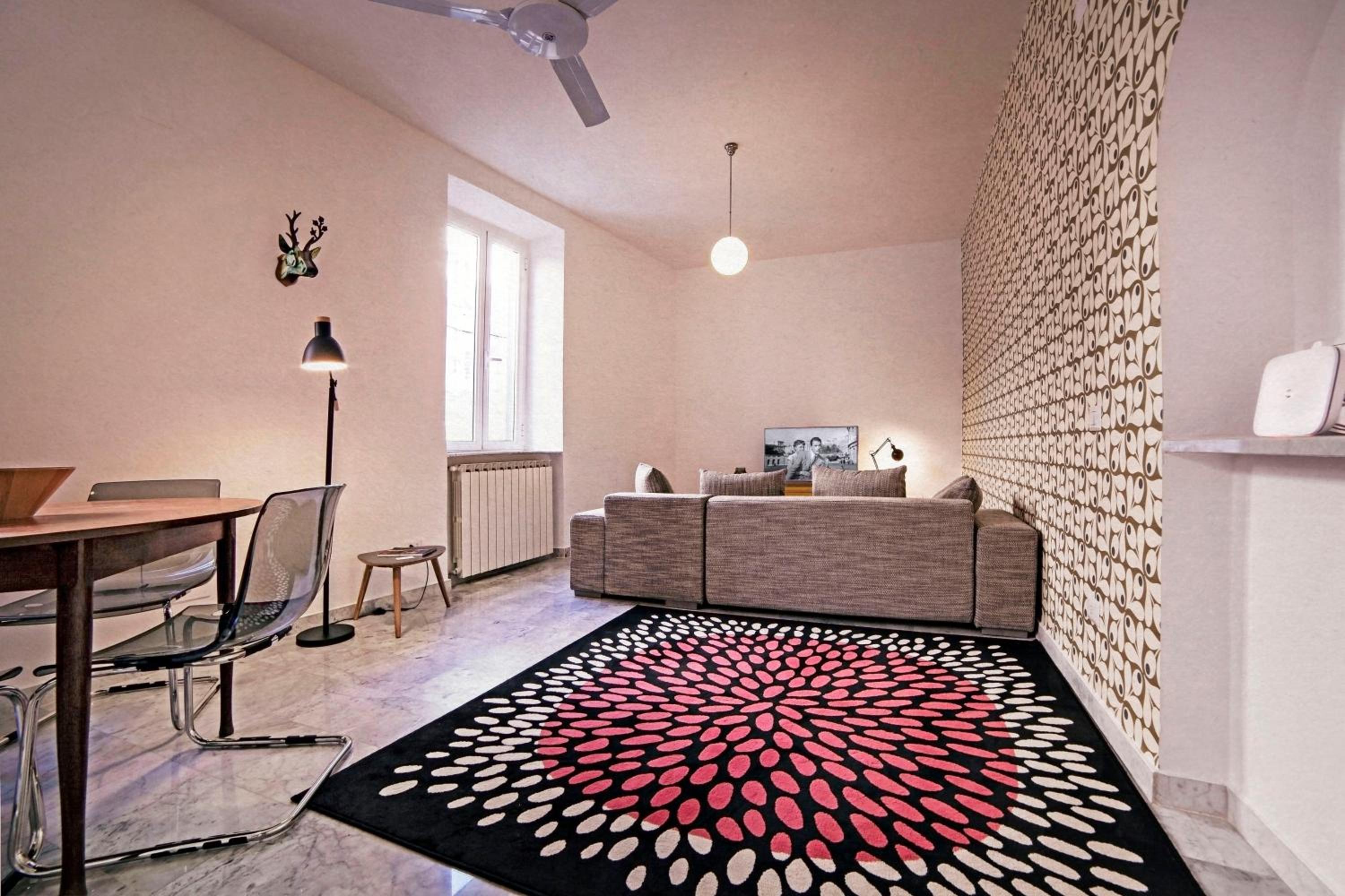 TrastevereHome - Elegant Stay near Villa Farnesina