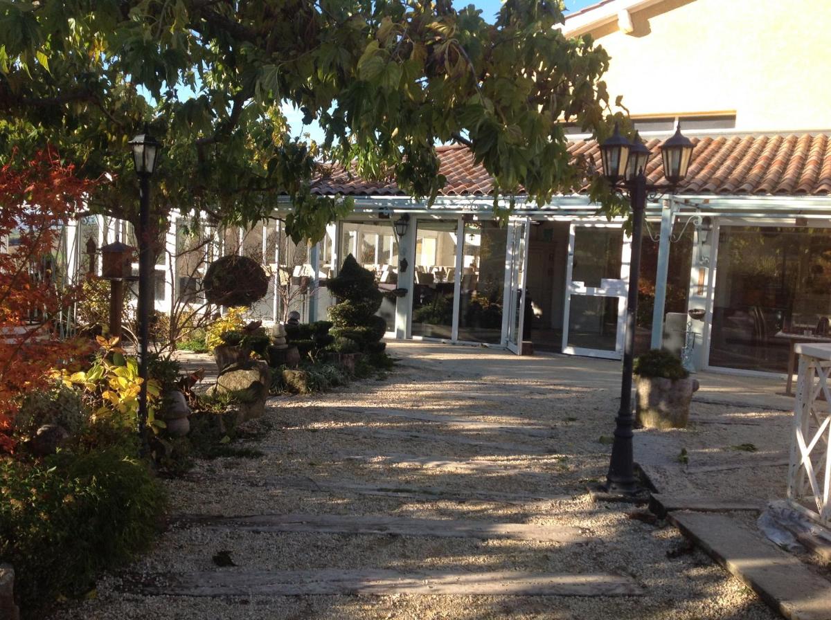 Domaine du Mont Monnet - Chambre d'hotes Gite - Property Image 22