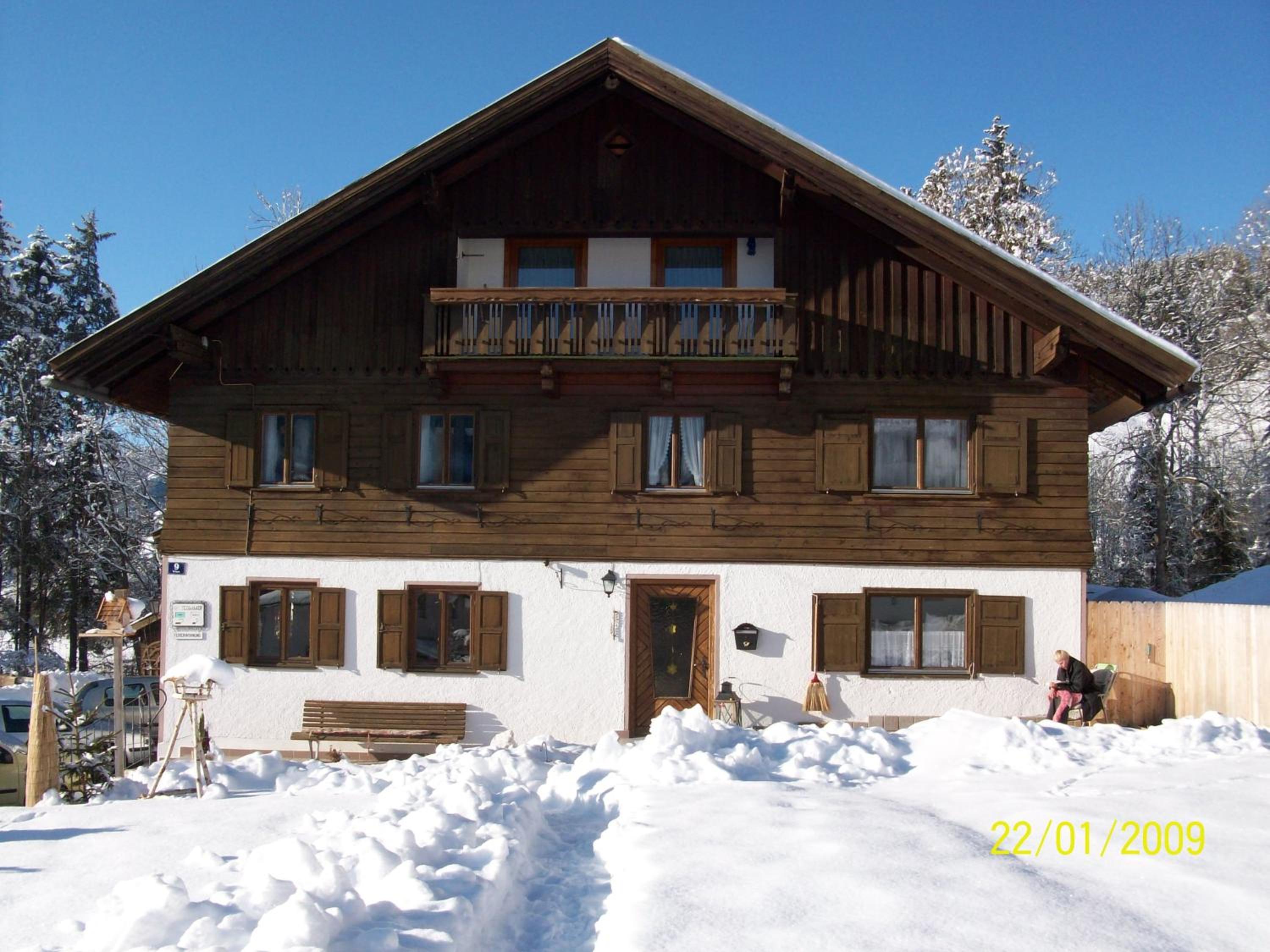 Photo 8