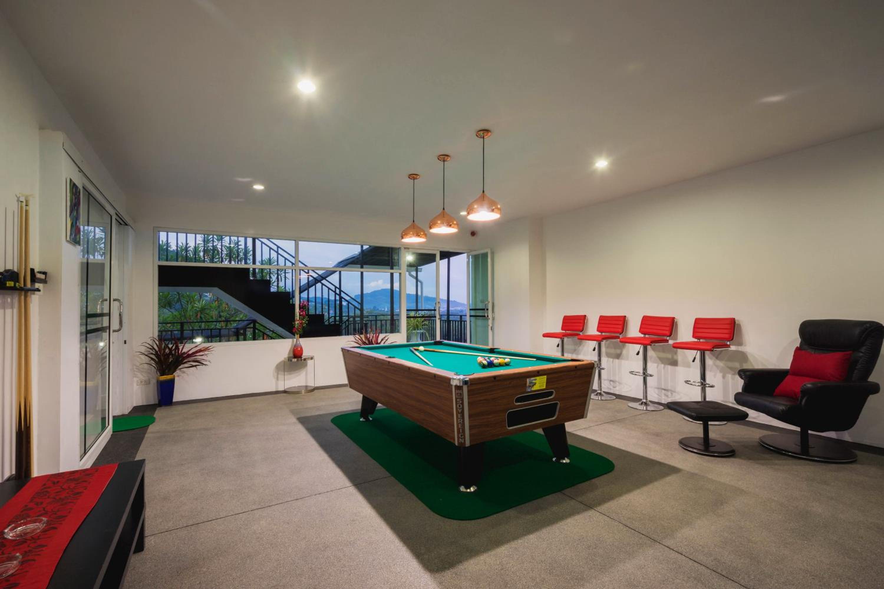 Spacious 8BR Private Pool Villa in Chalong, Chalong - 24