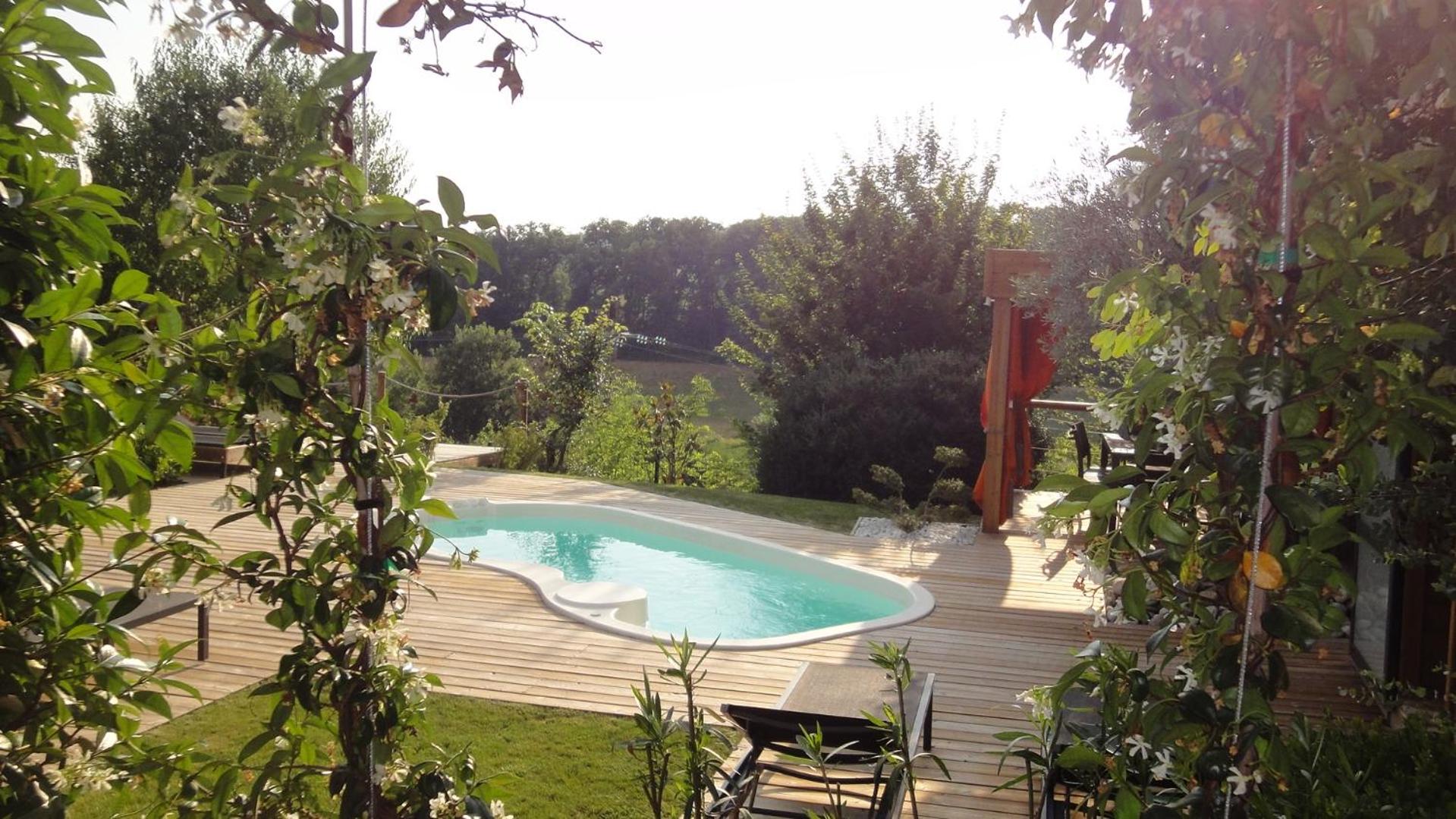 Timazen Lodges Agen Sud view 2