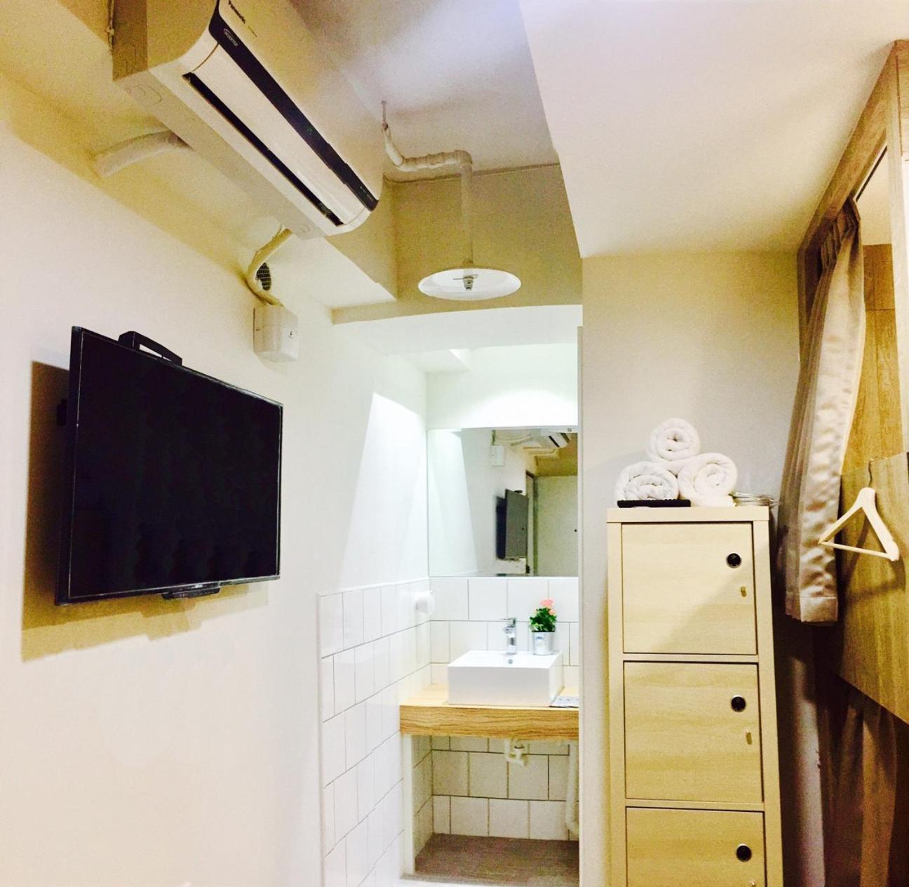 Paper Plane Hostel