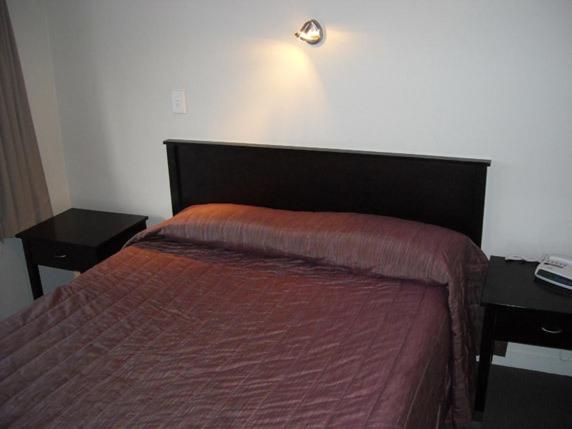 St Johns court motel