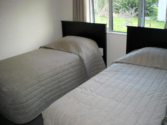 St Johns court motel
