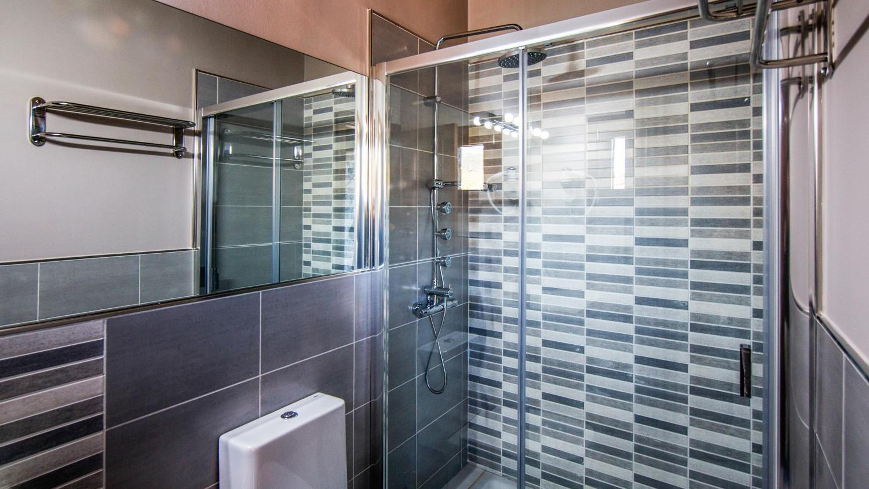 Casa de 7 suites y vistas 360. Les Feixes Llargues
