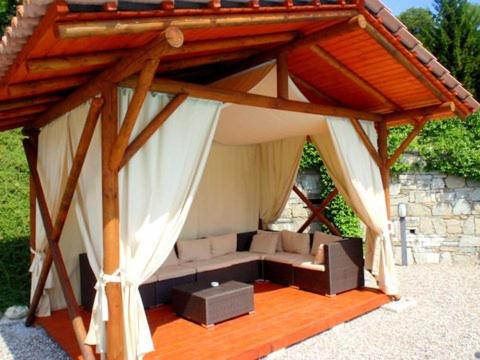 Tremezzo Residence-11 apartments to choose from in an exclusive residence by Italian Apartments