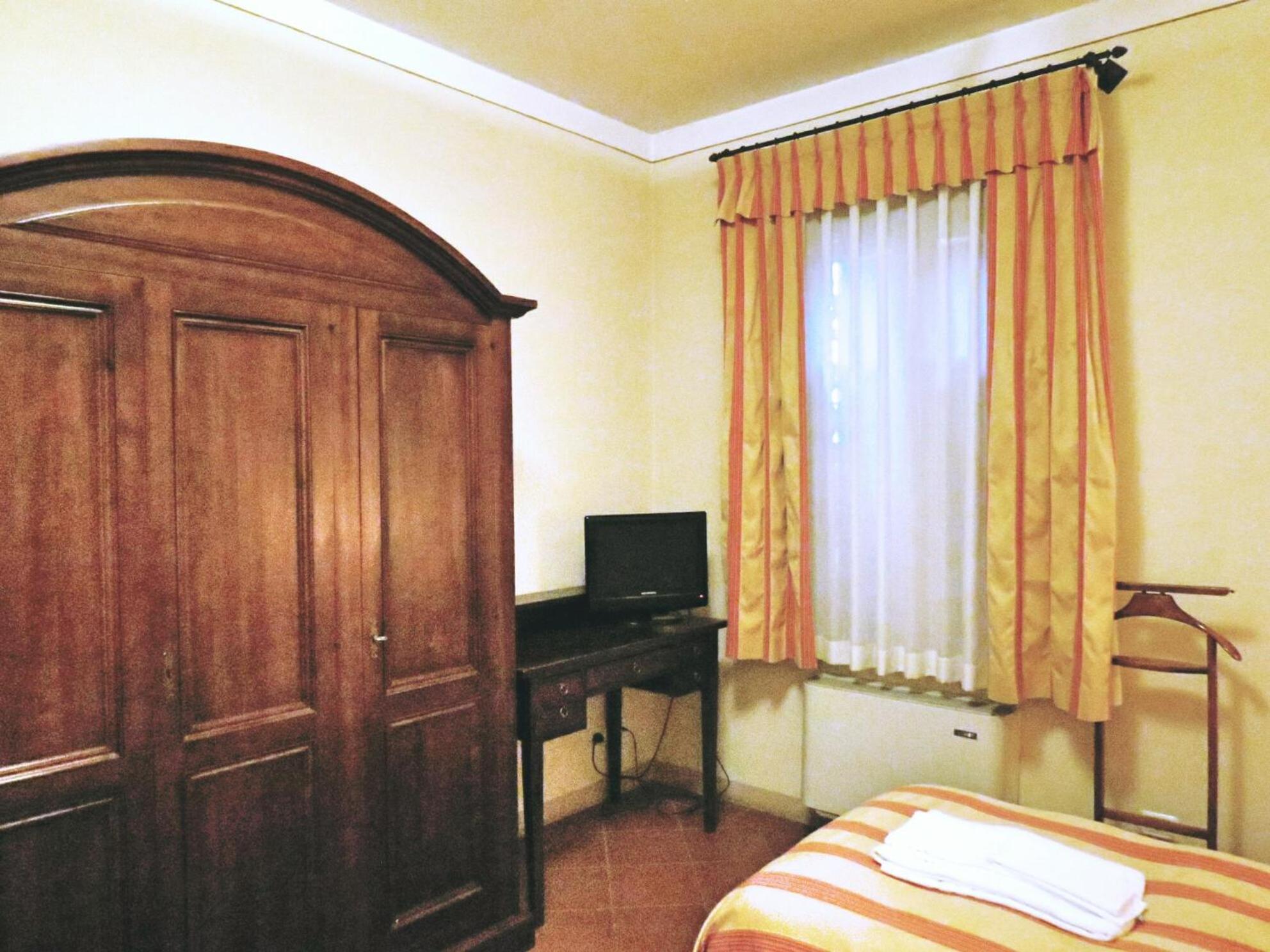 Photo 43