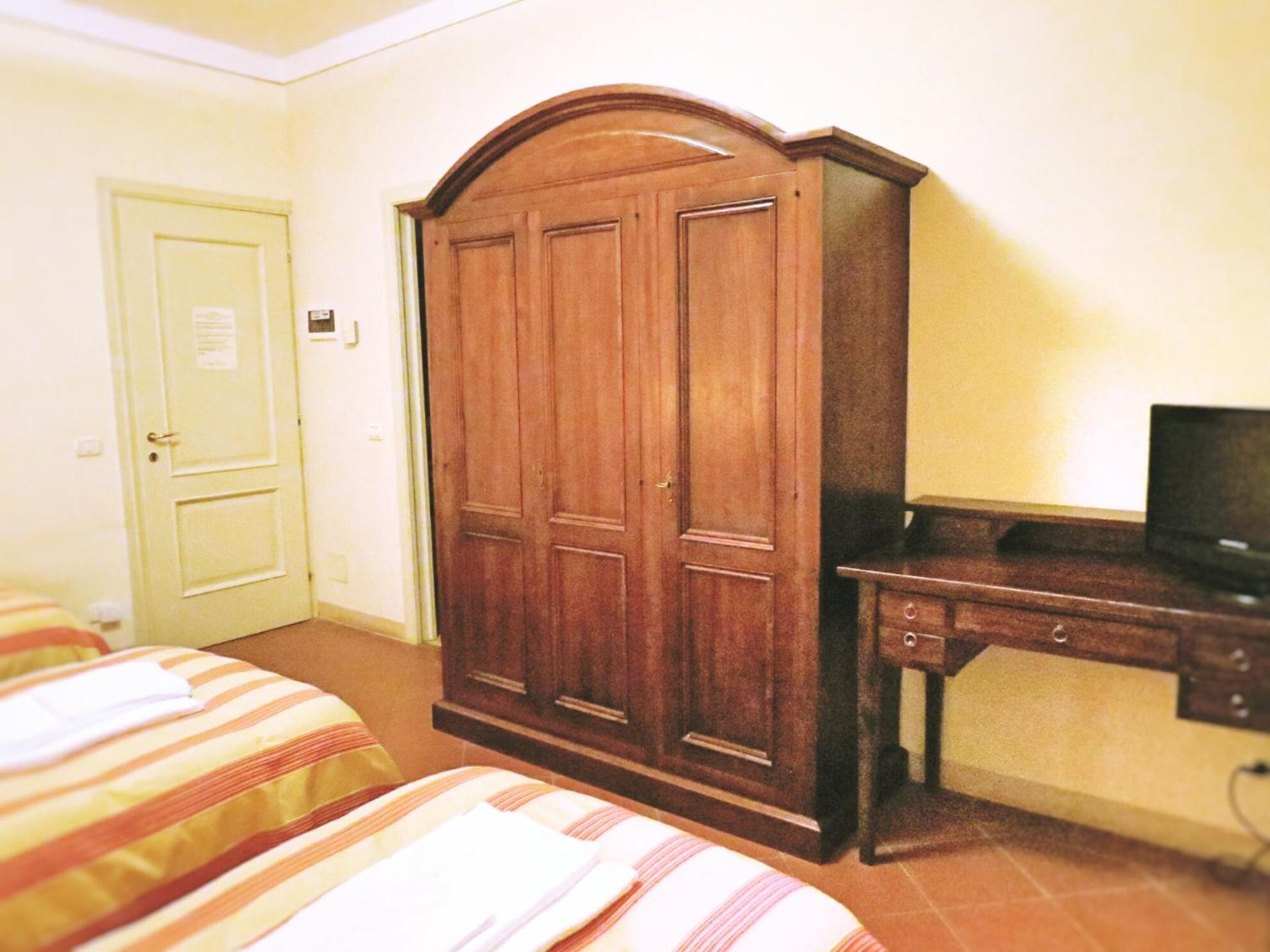 Photo 42
