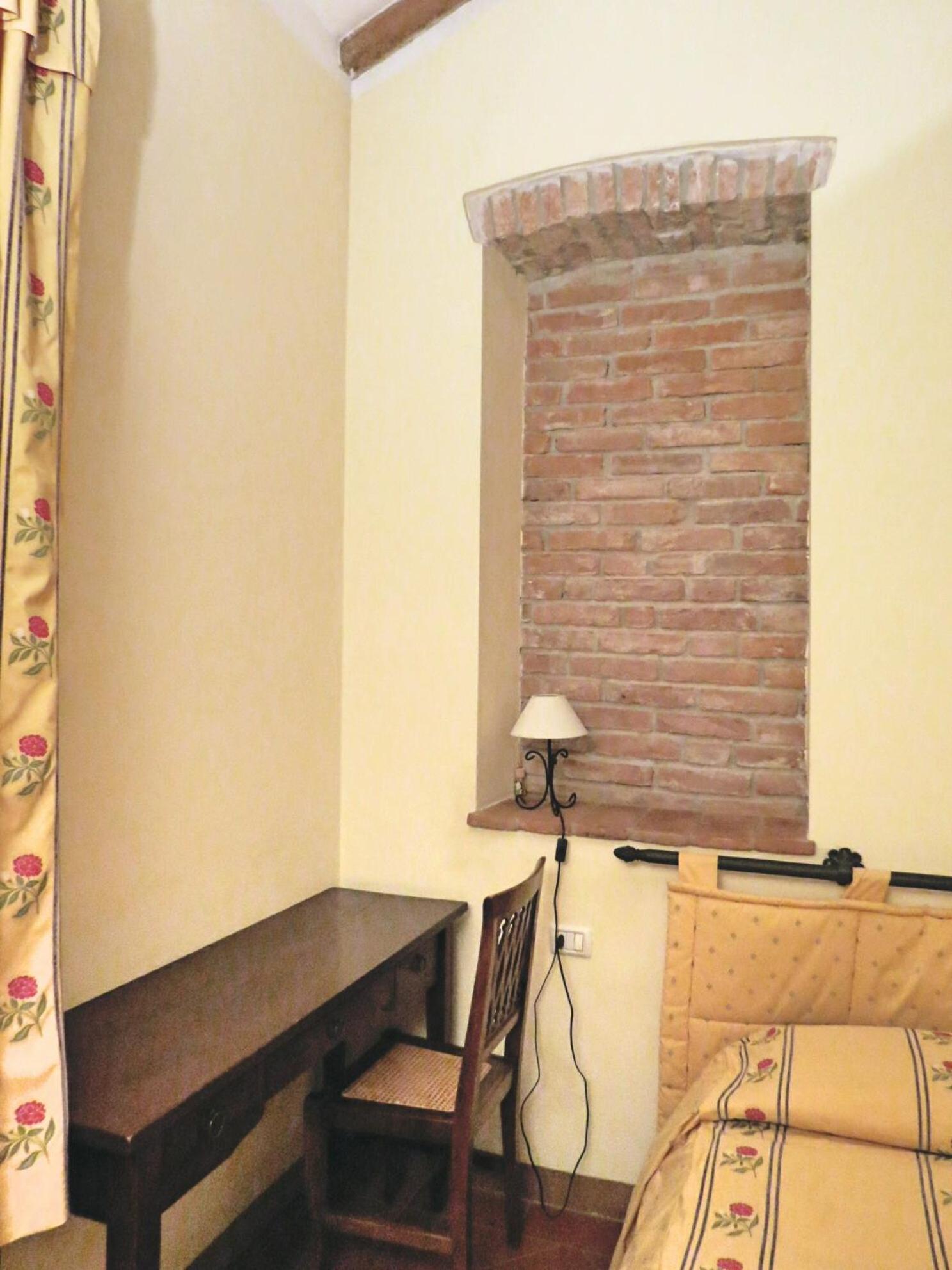 Photo 24