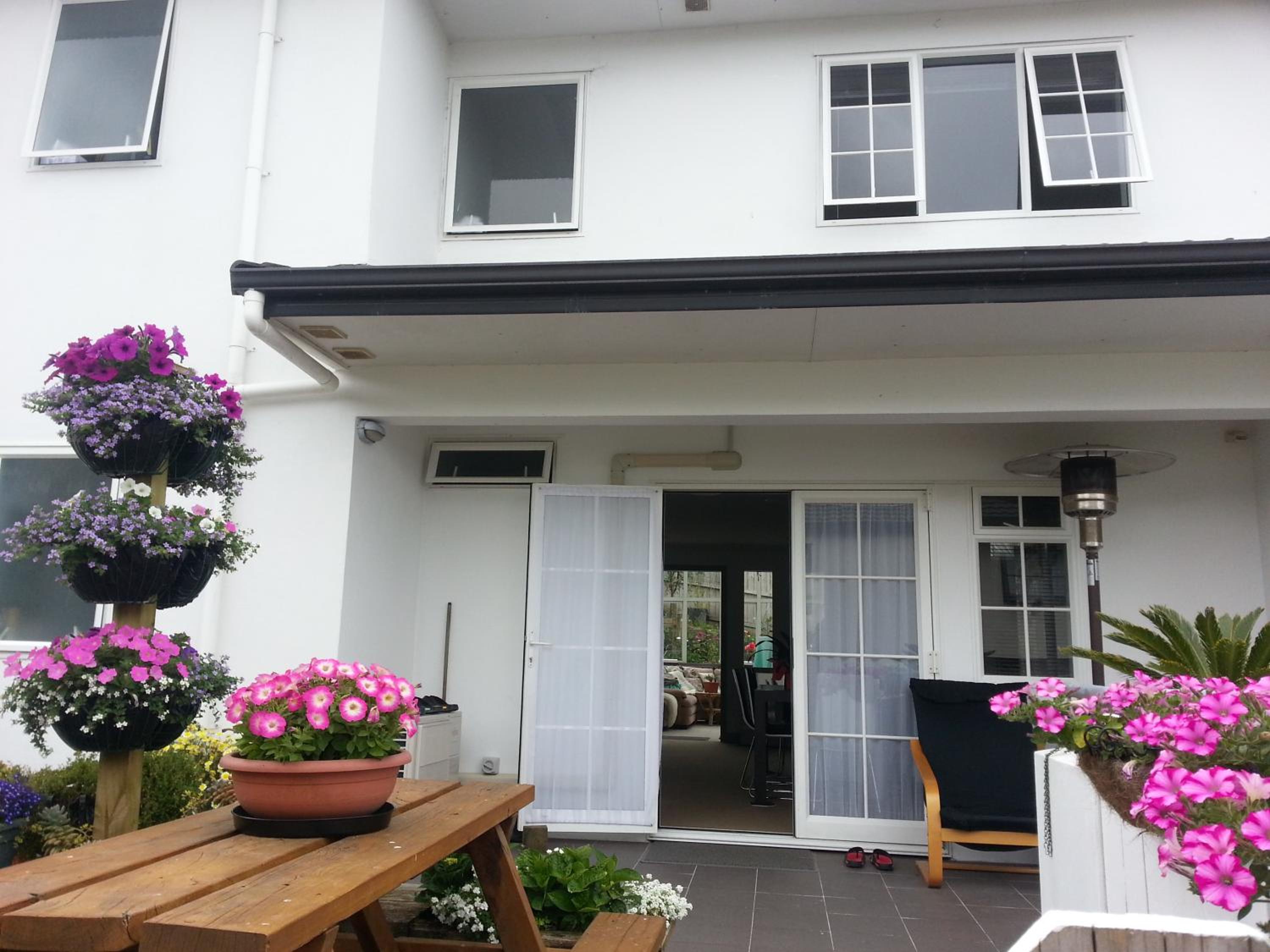 Lush & Co Auckland Bed & Breakfast