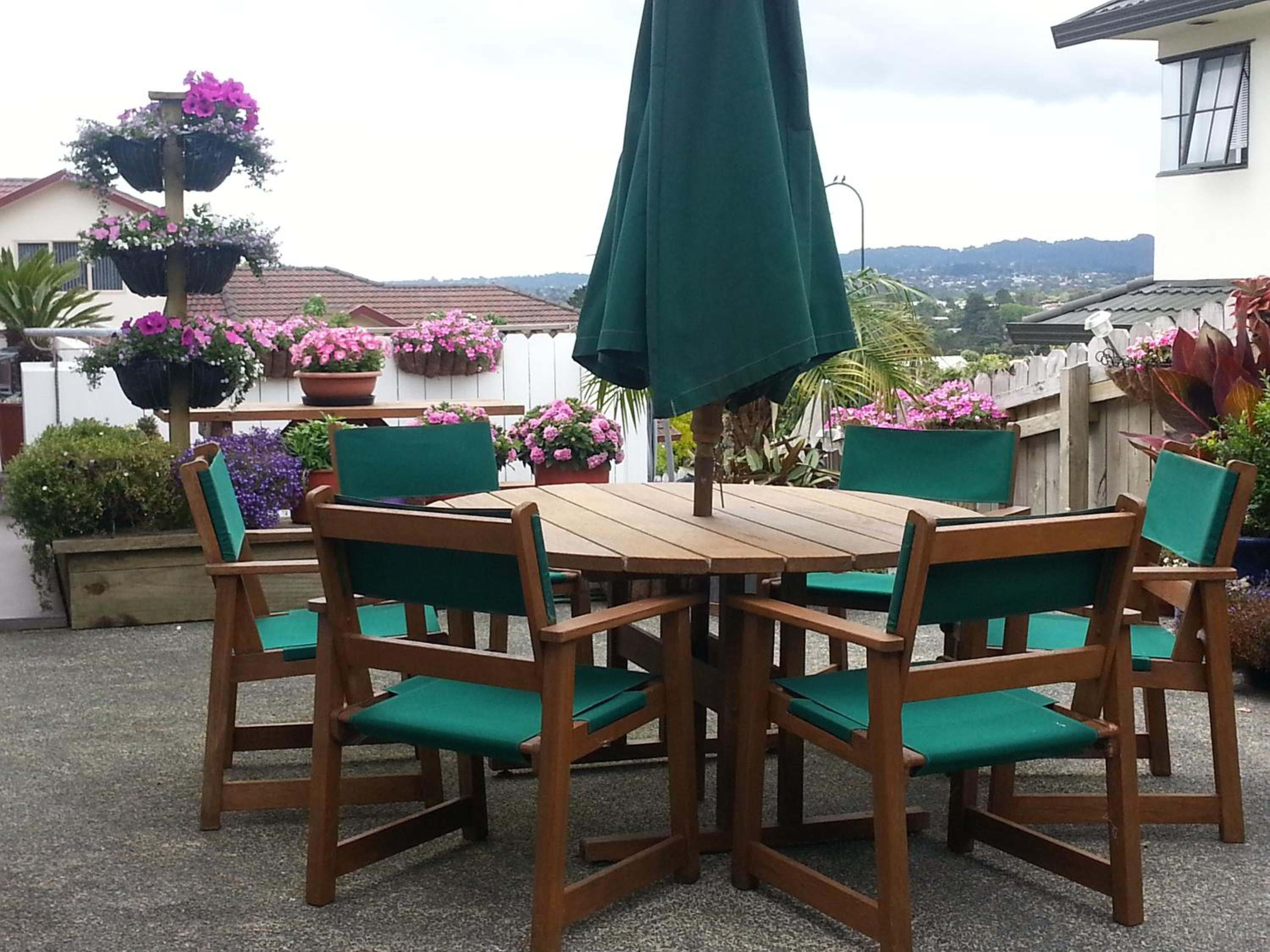 Lush & Co Auckland Bed & Breakfast