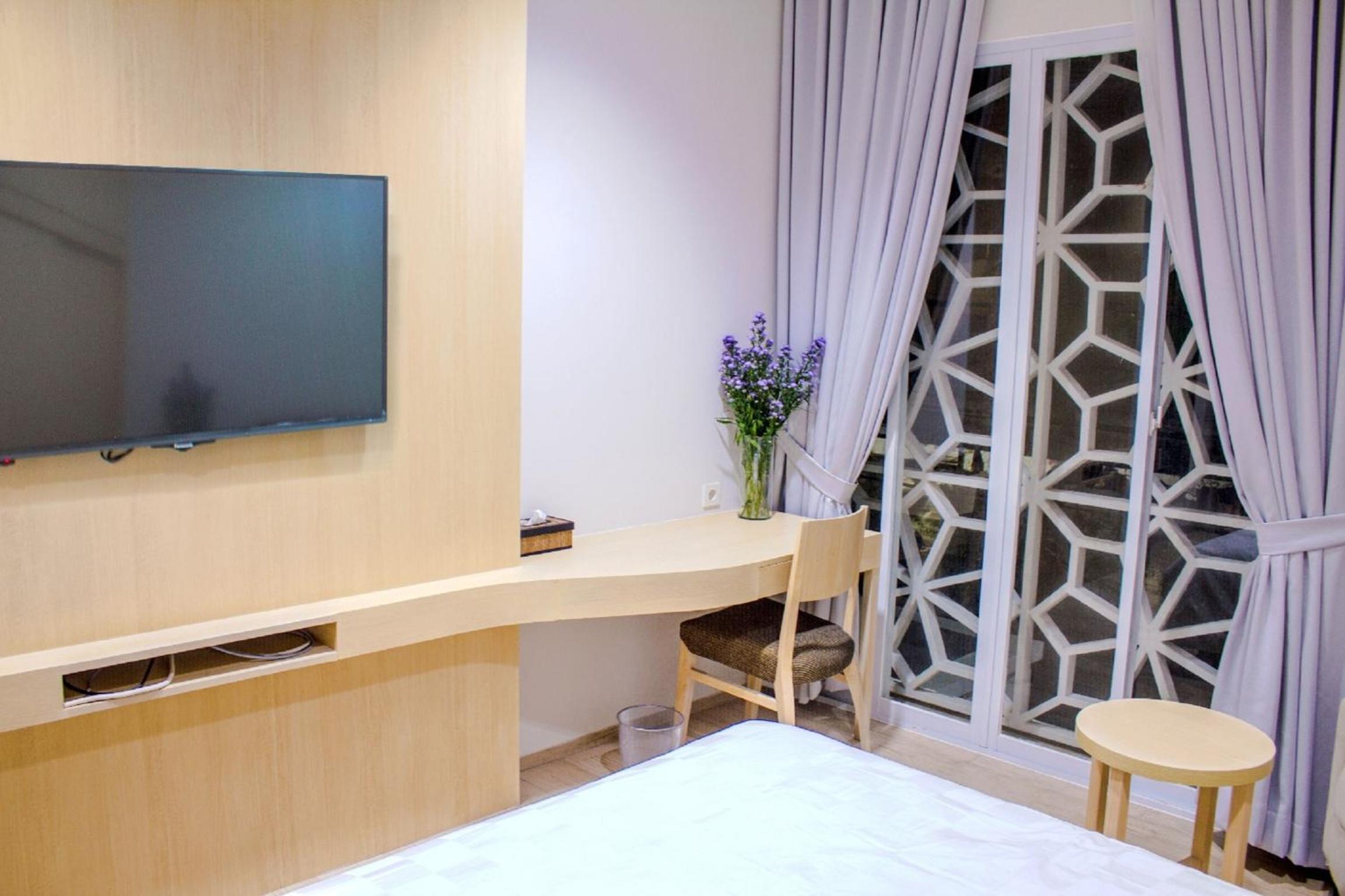 Mk House Scbd