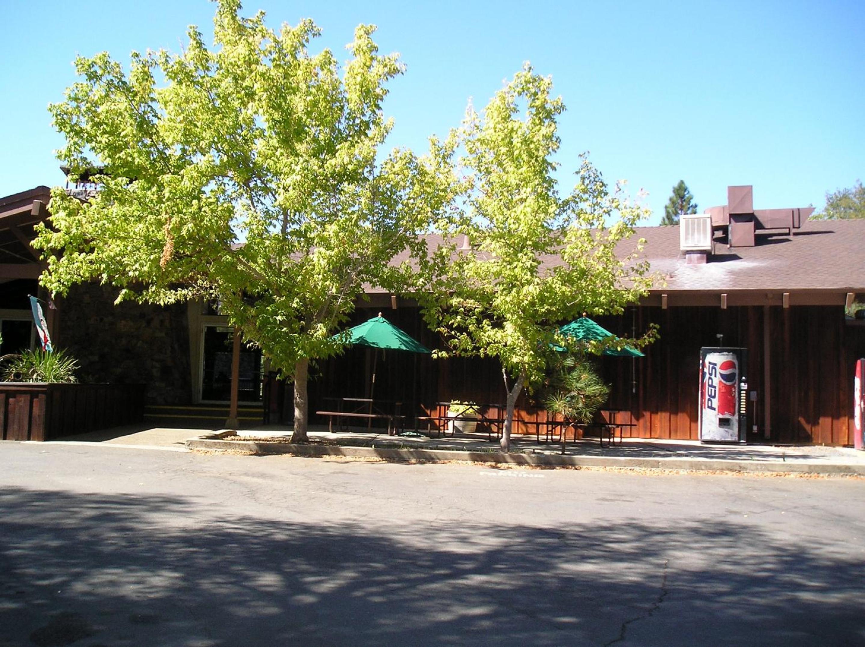 Lake of the Springs Camping Resort Cabin 2 - Property Image 14