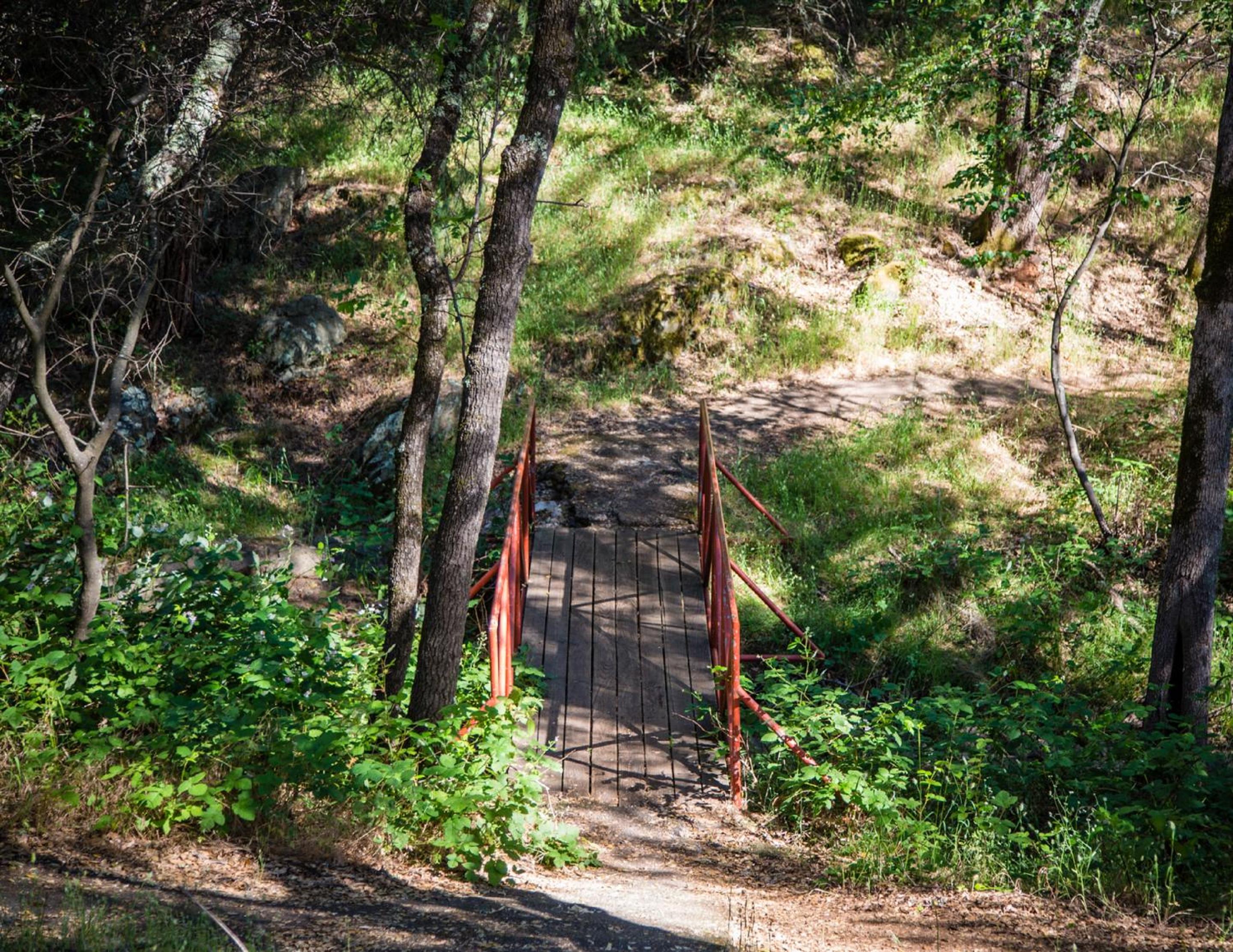 Miscellaneous Market Vacations - Lake of the Springs Camping Resort Cabin 2 - Property Image 5