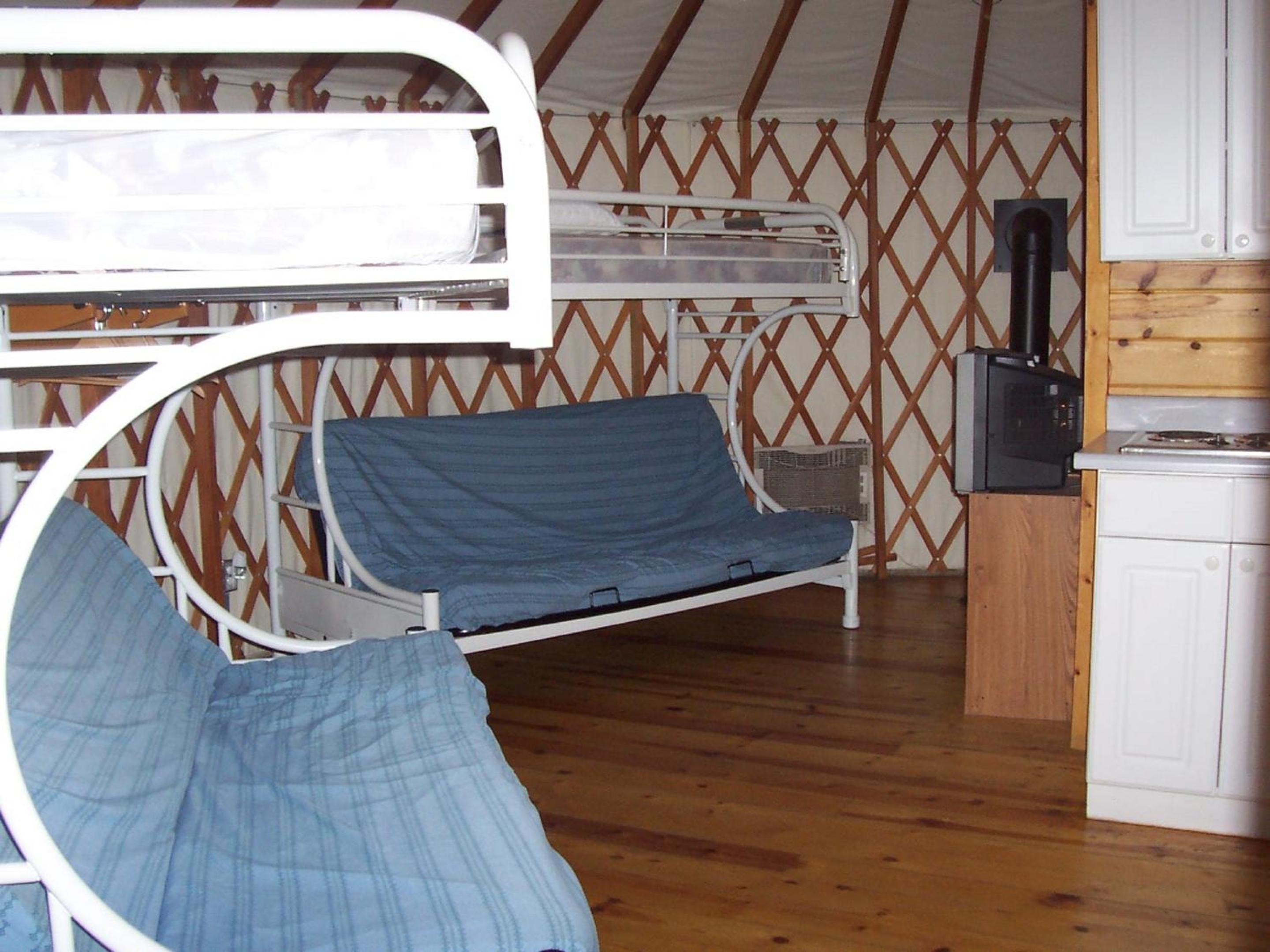 Miscellaneous Market Vacations - Lake of the Springs Camping Resort Yurt 1 - Property Image 3