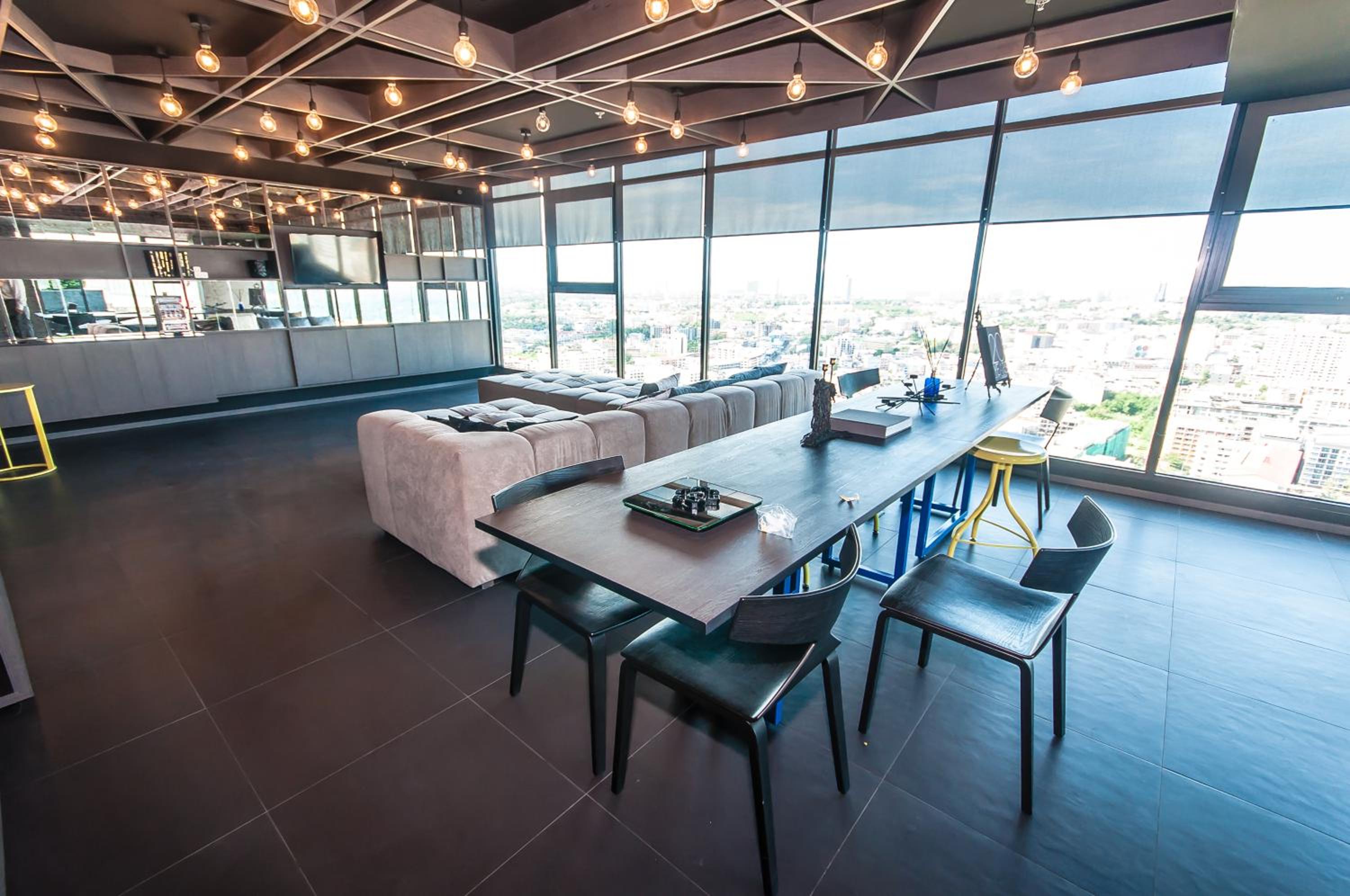 Central Pattaya Residence-The Base Condo