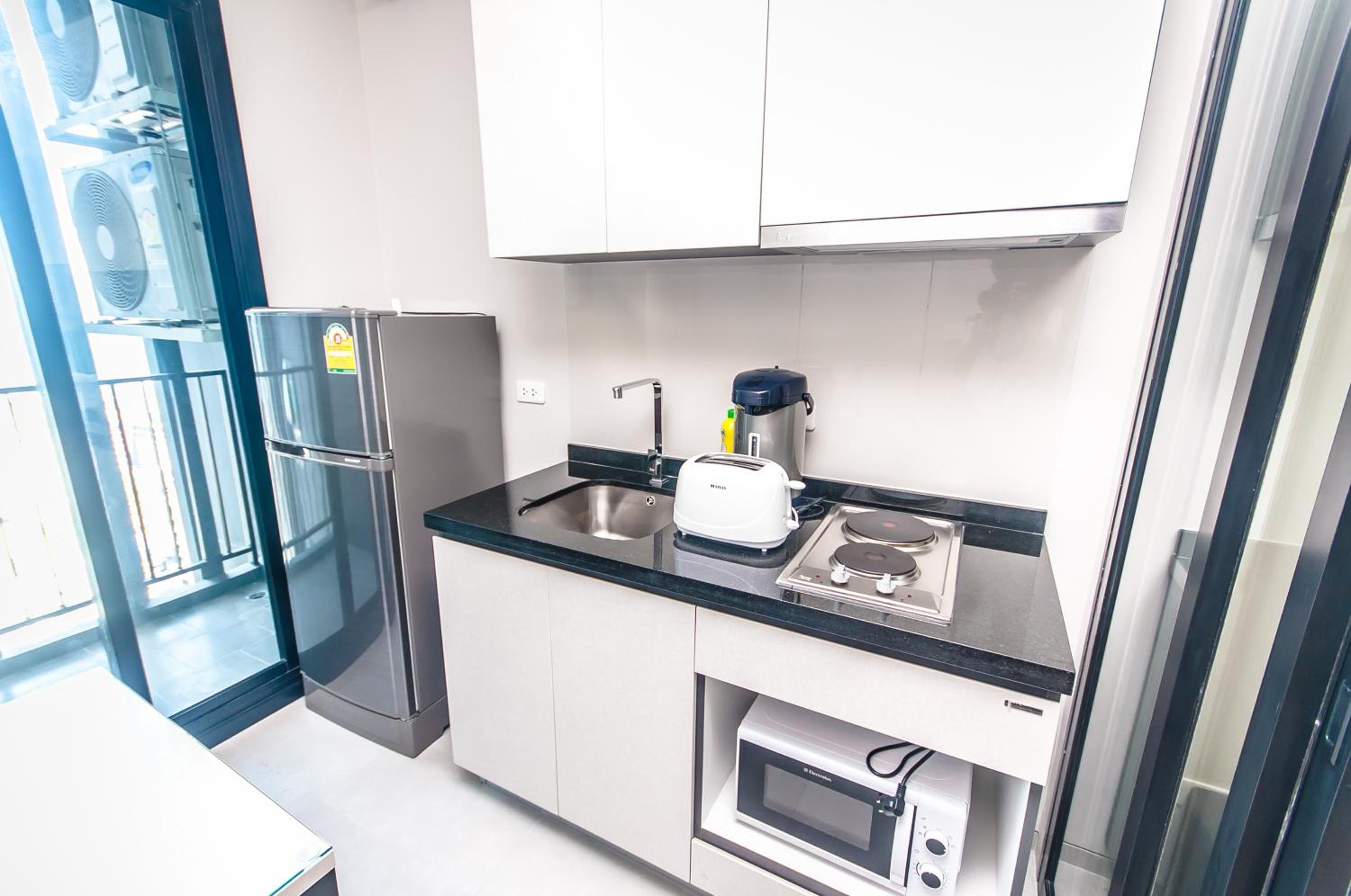 Central Pattaya Residence-The Base Condo