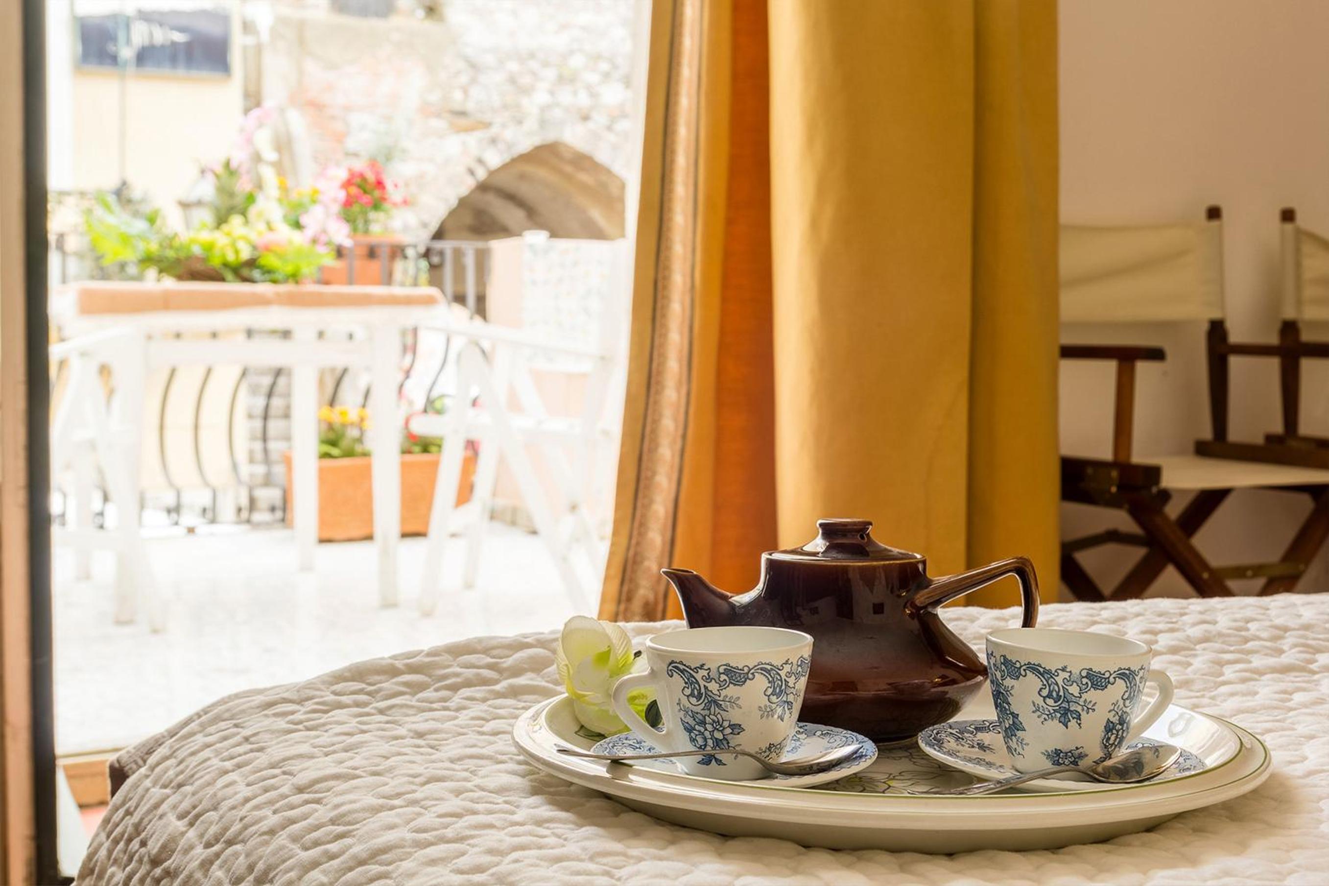 SUITE MARINELLA -TAORMINA photo 2