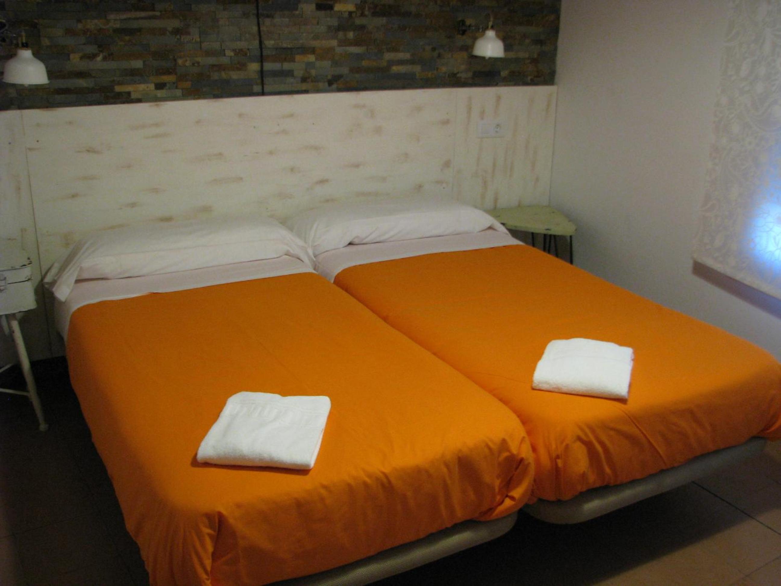 Barri Antic Hostel & Pub