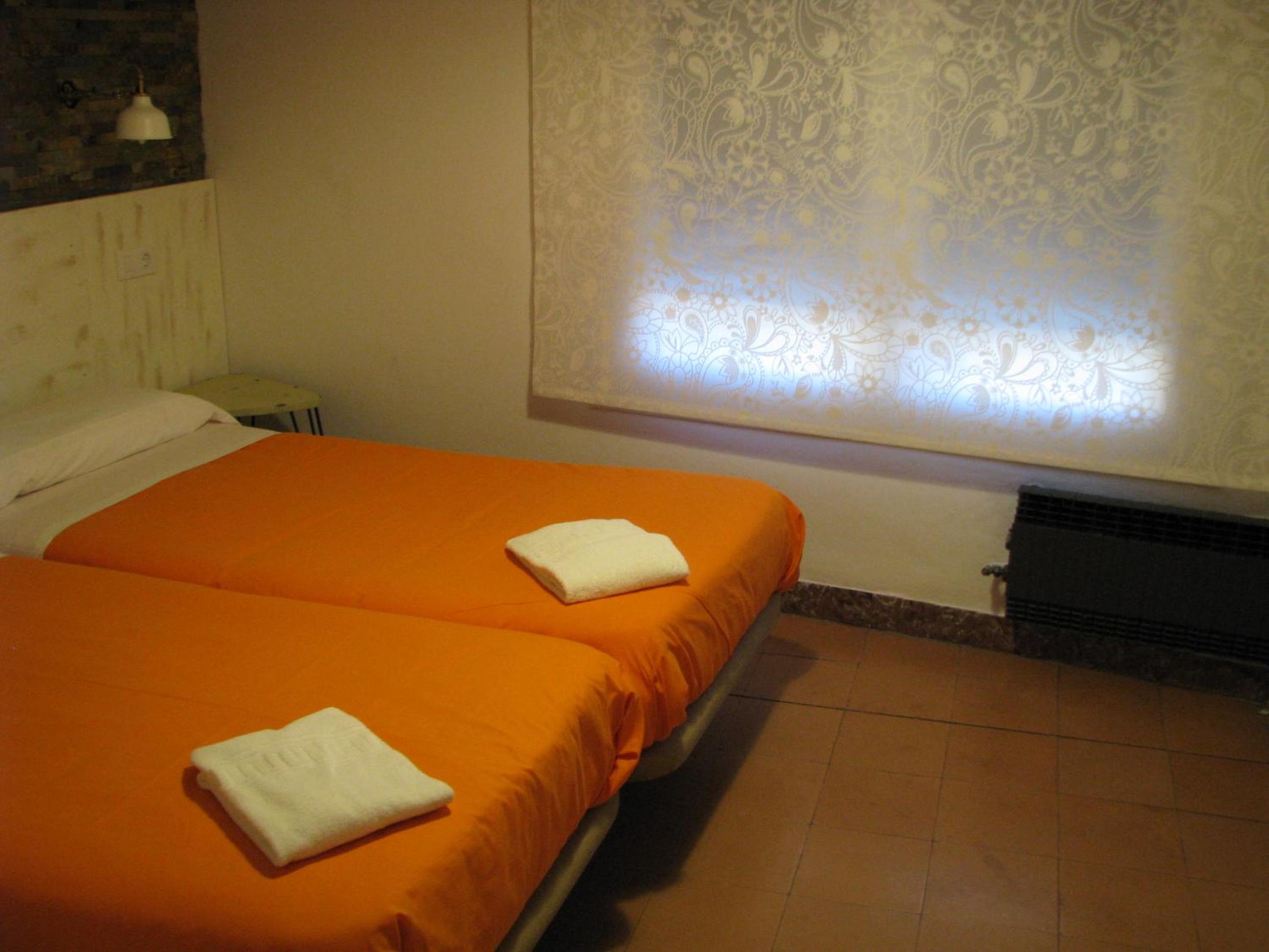Barri Antic Hostel & Pub