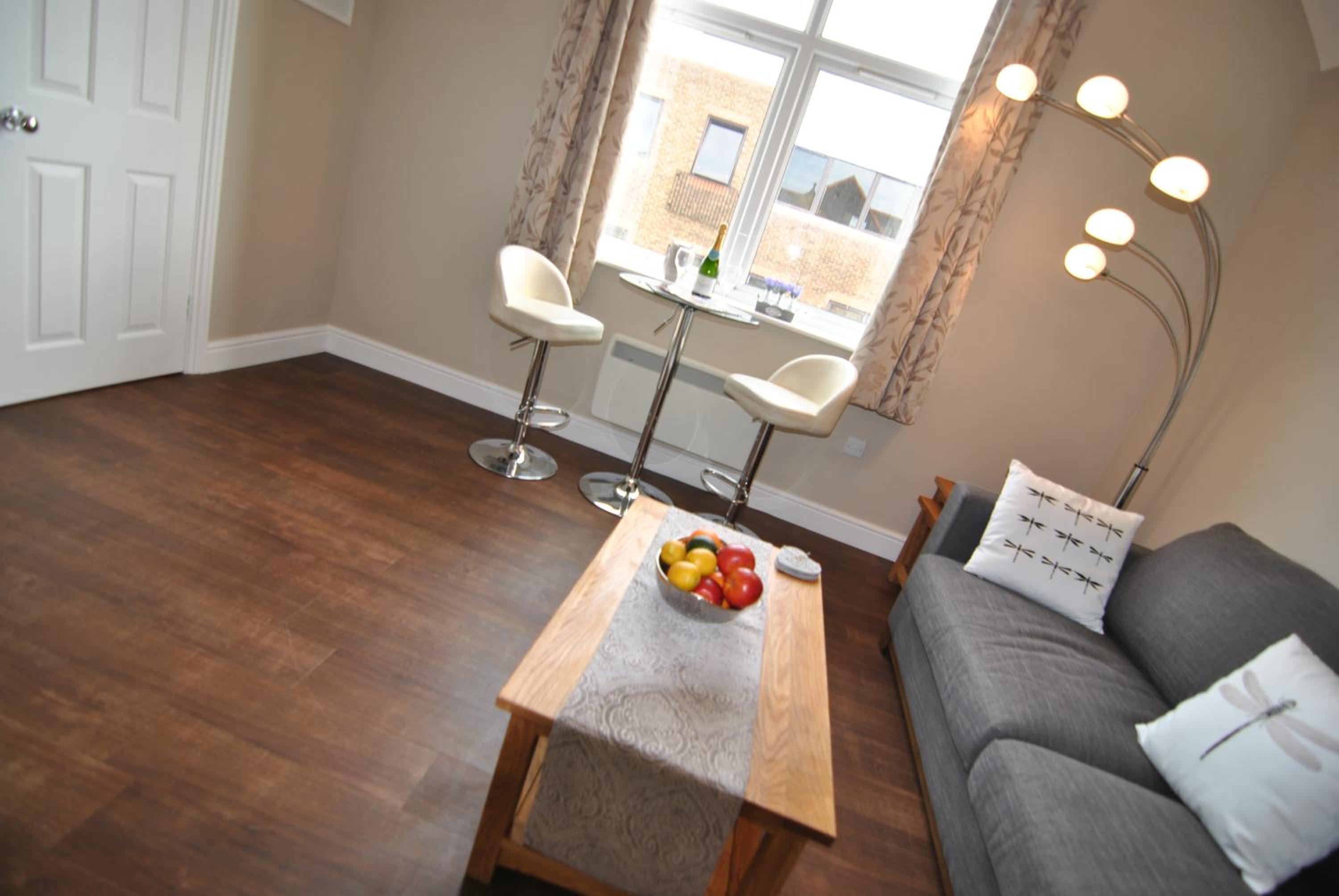 Lord Raglan House One Bedroom with Parking