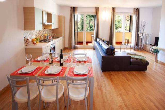Tremezzo Residence-11 apartments to choose from in an exclusive residence by Italian Apartments