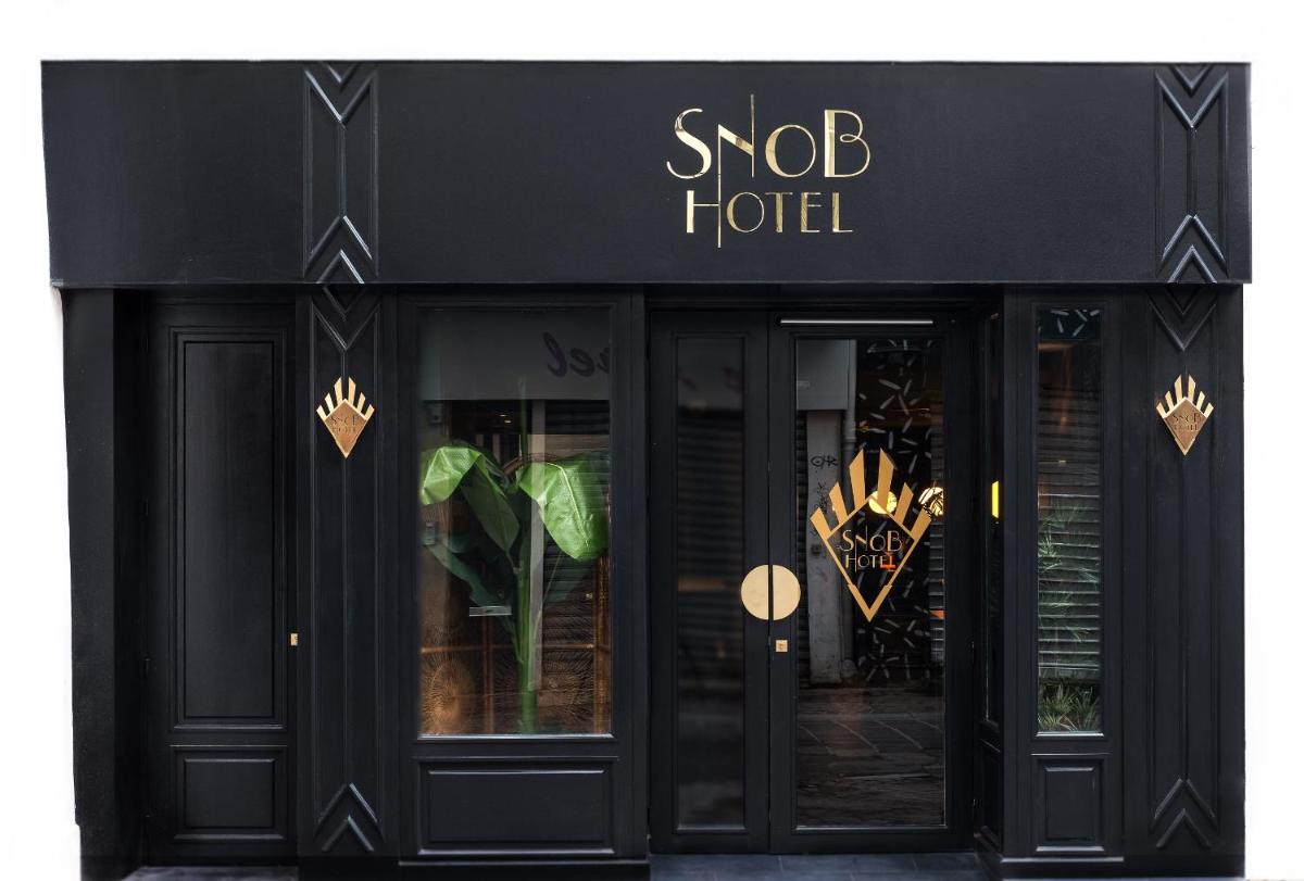 Snob Hotel 29