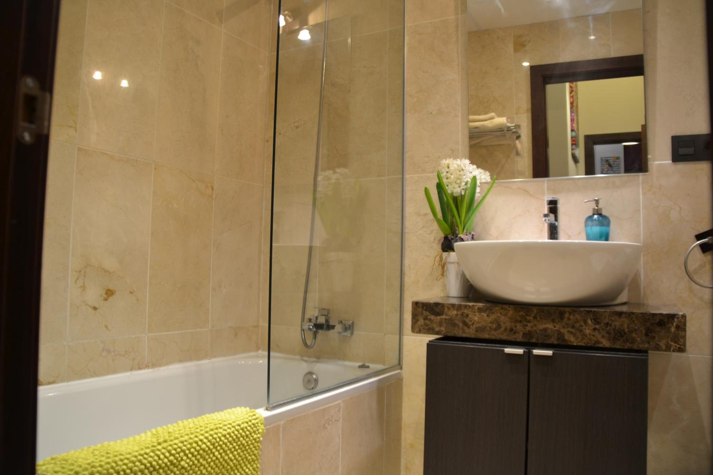 Carreteria Pool ApartamentosMalagaManagement