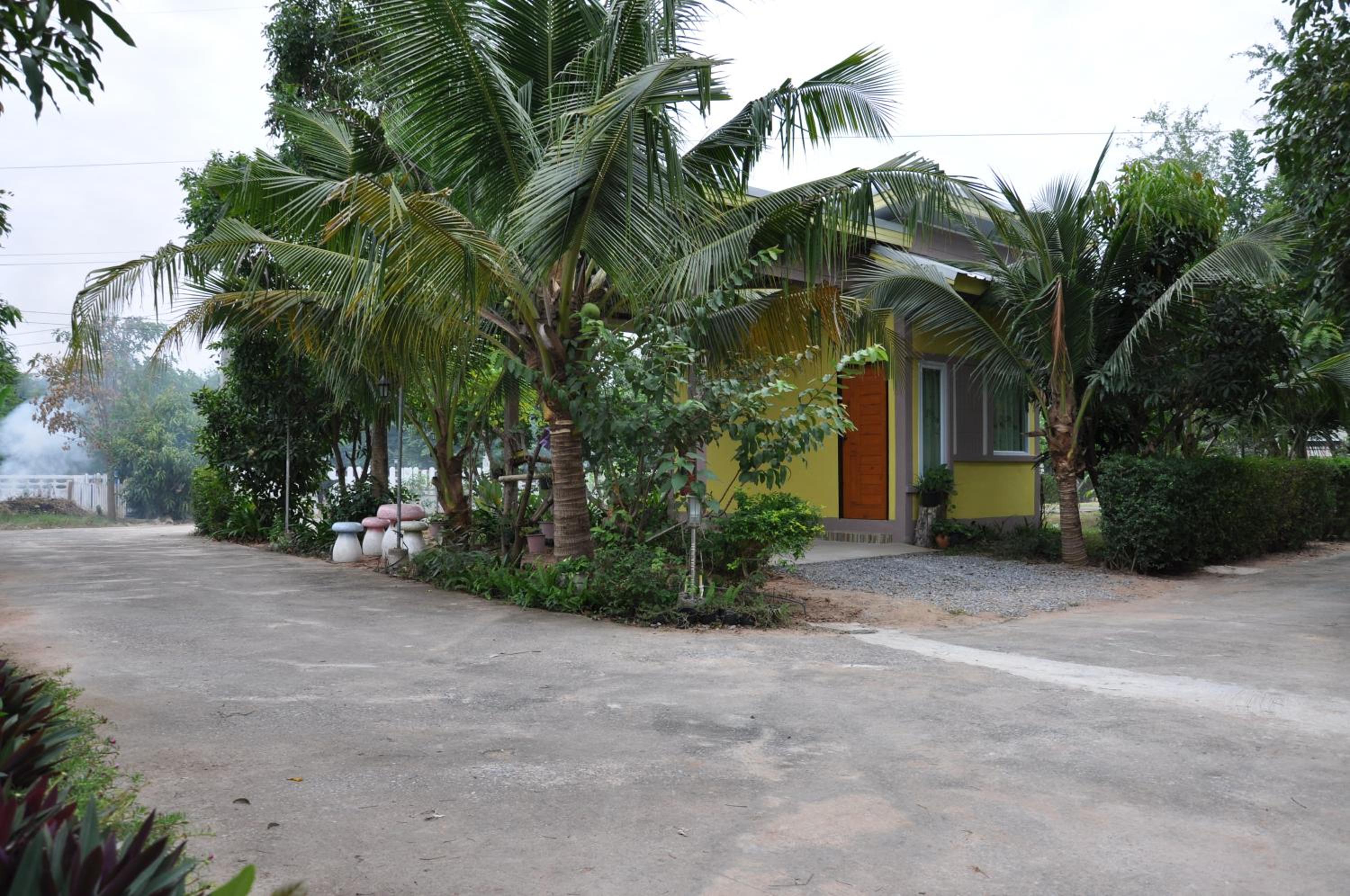 Feel Good Resort