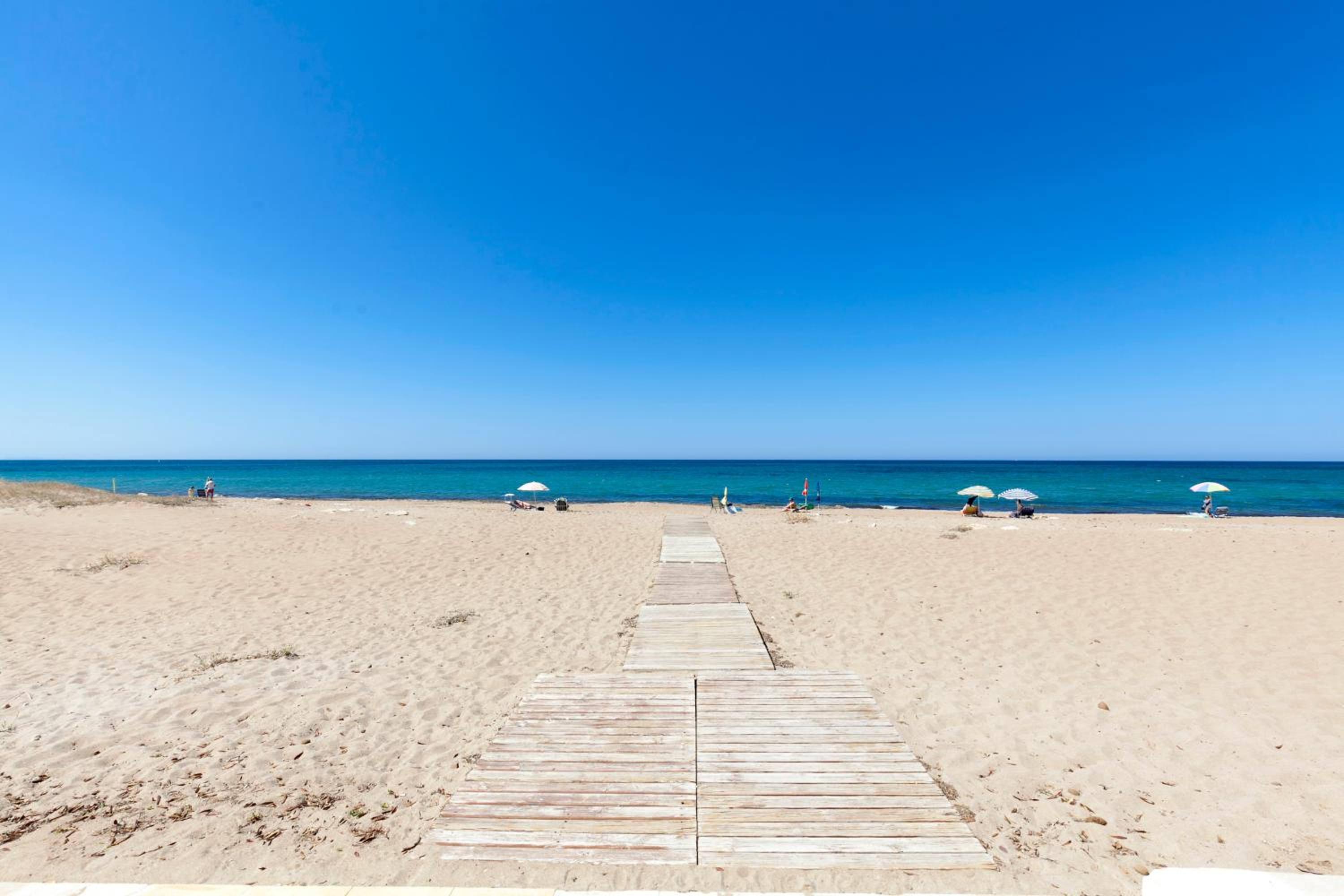 Holiday Beach view 4