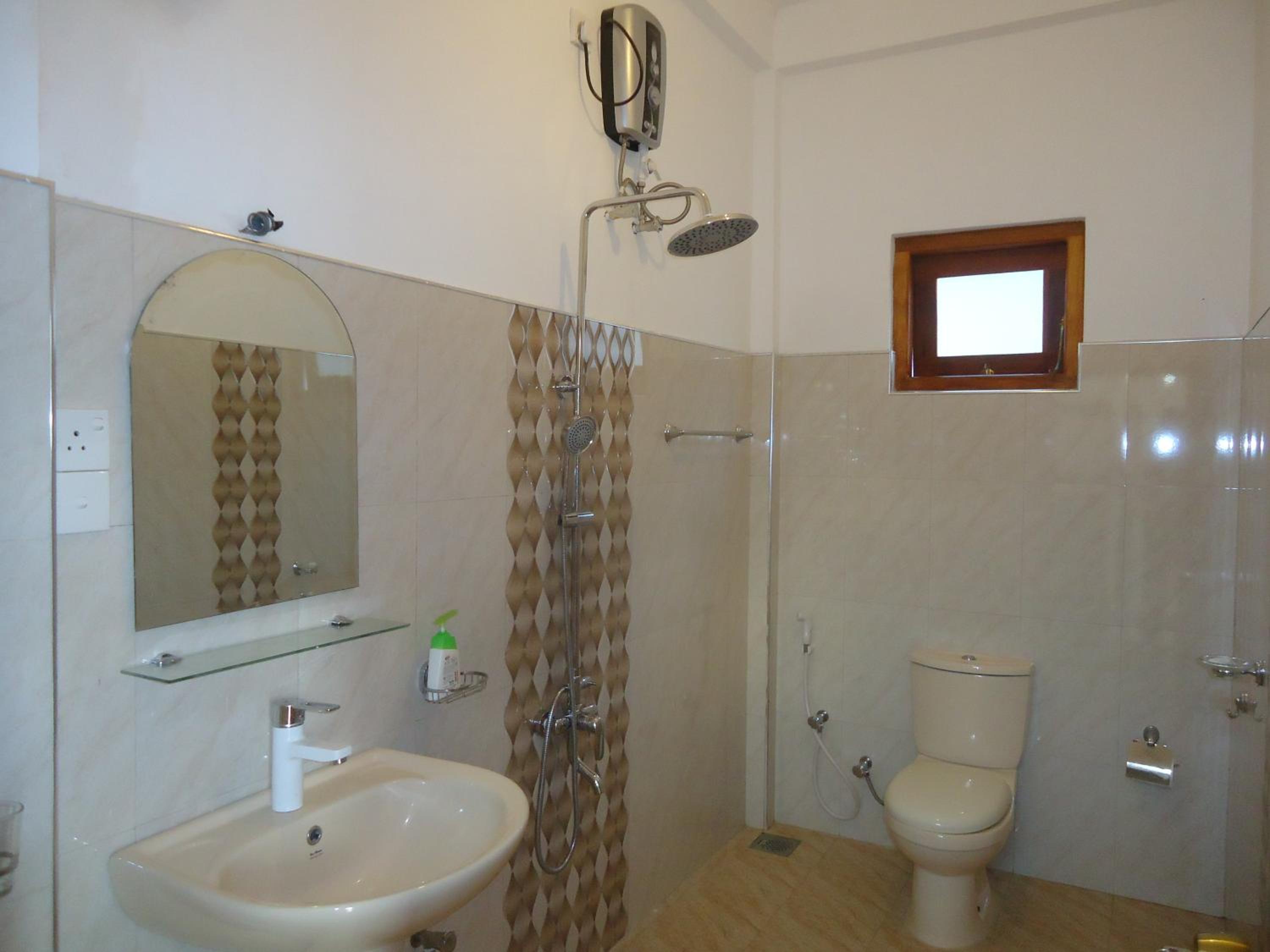 Photo 38