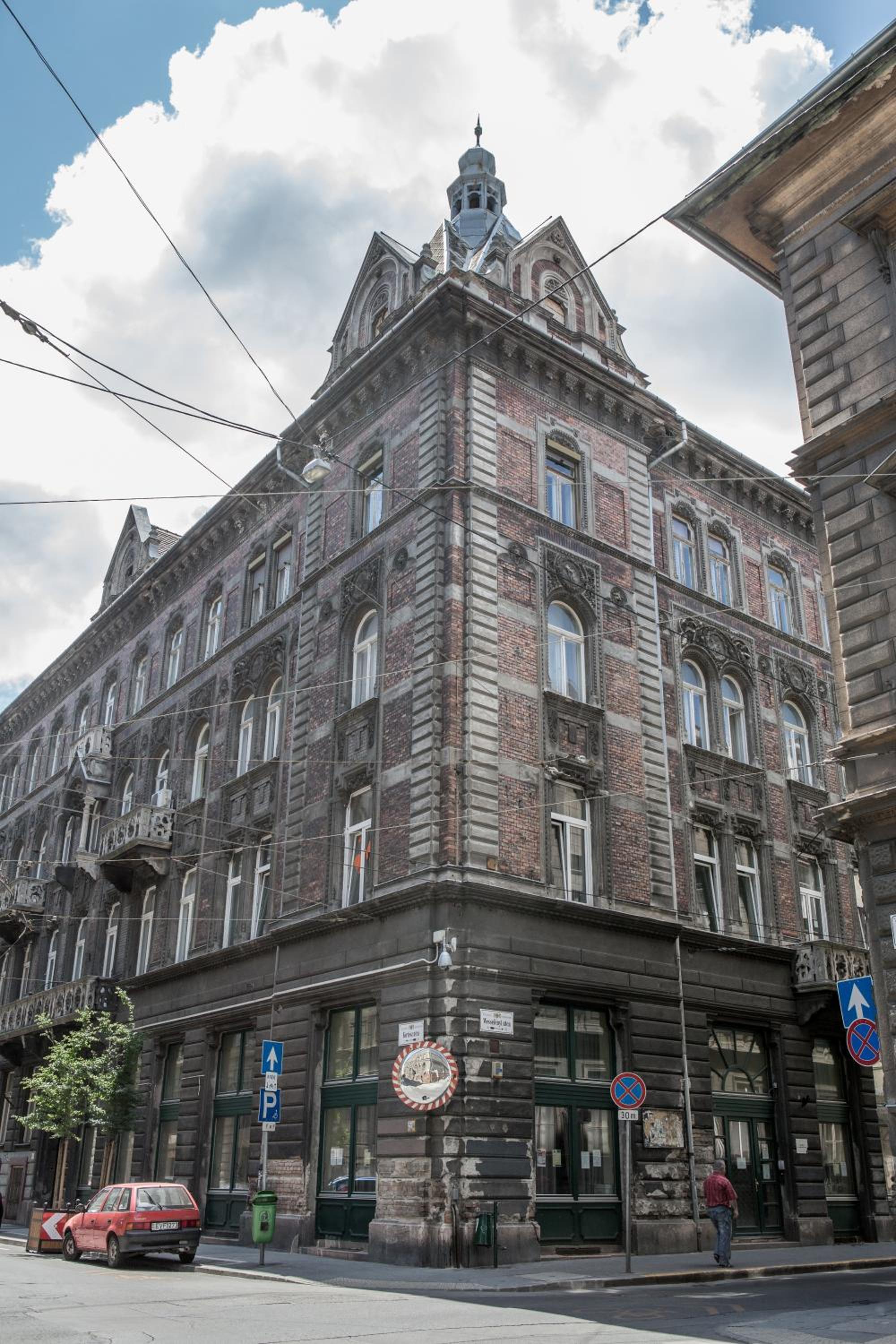 Budaguide Central Apartments