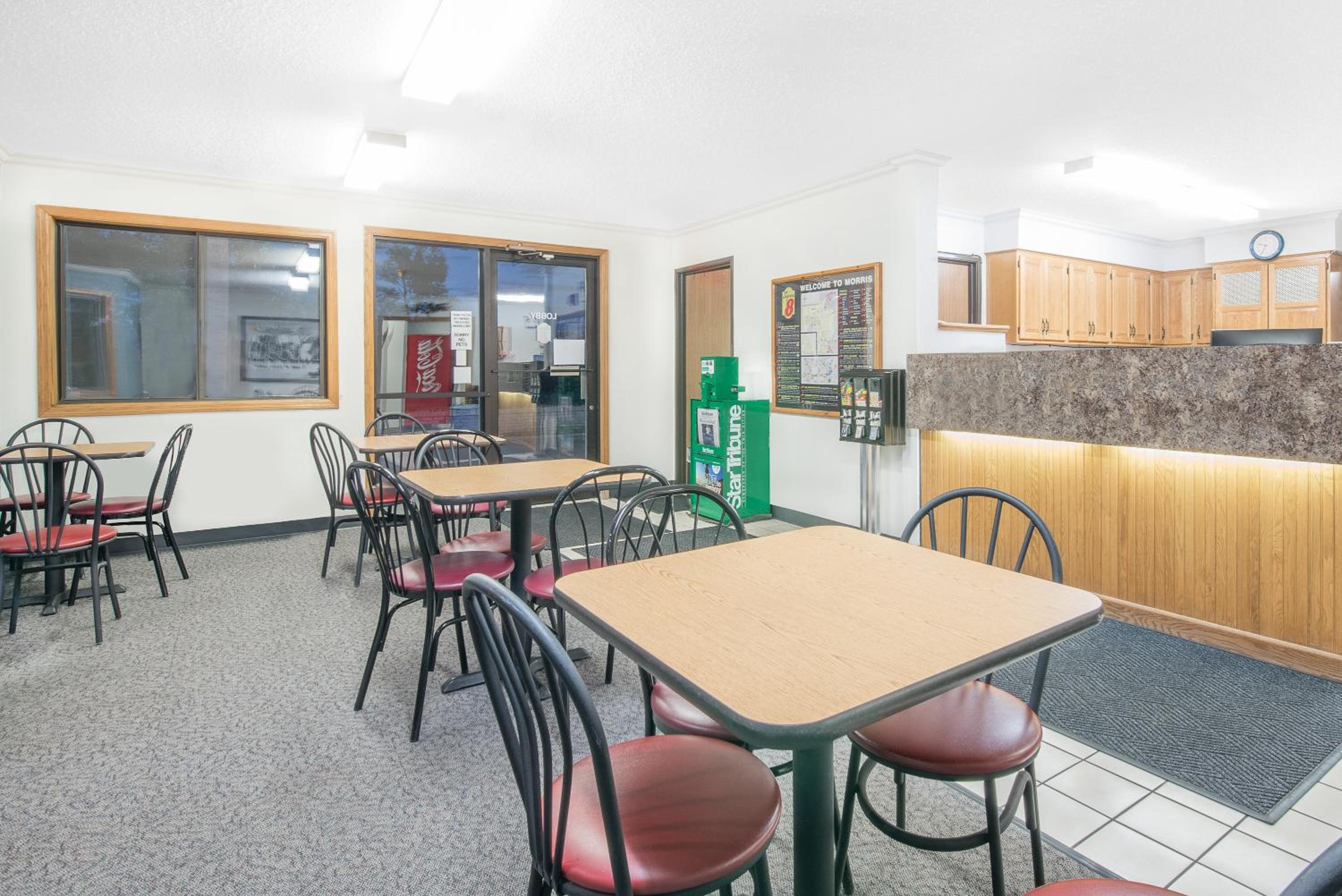 Wrangler Hotel Morris