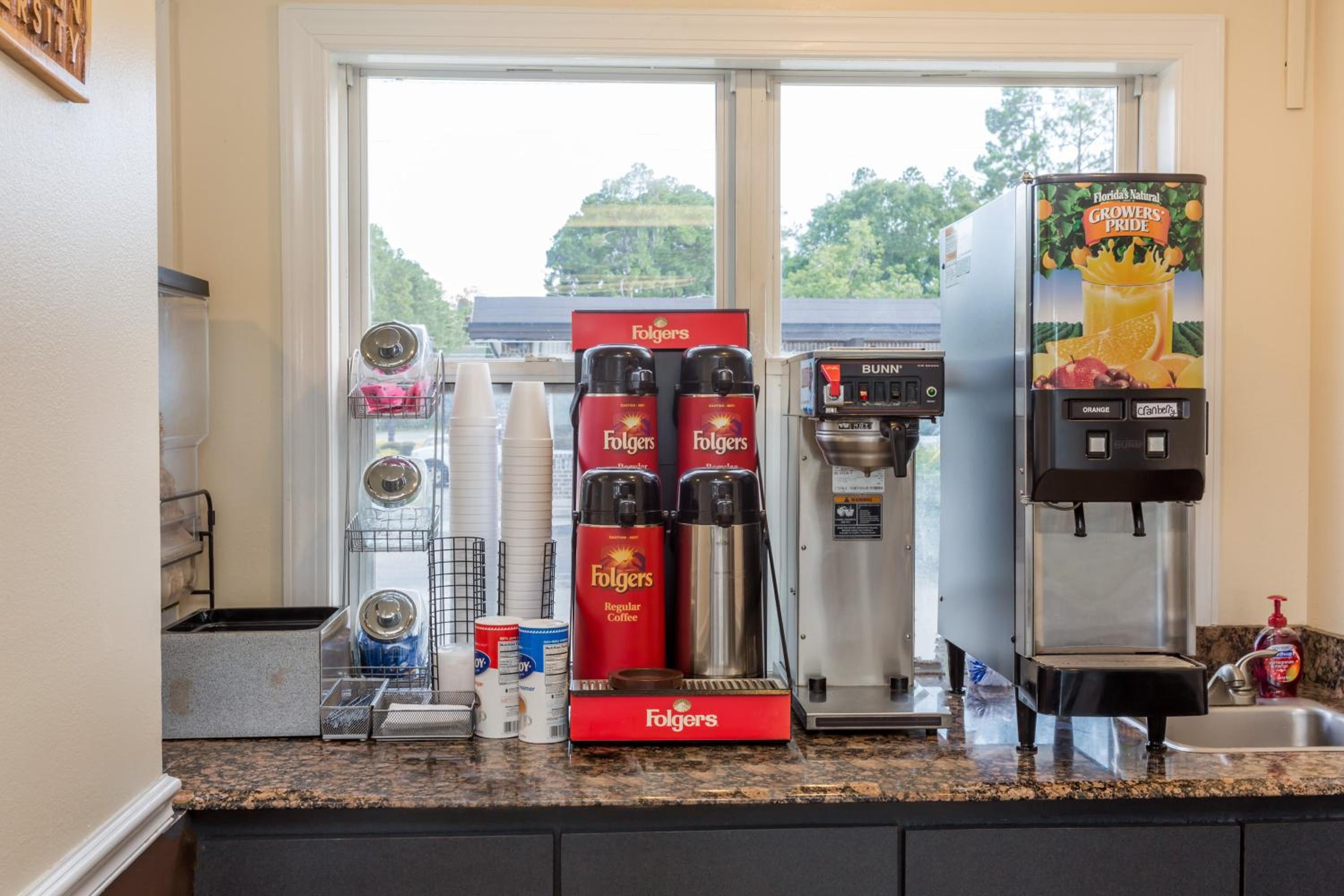 Statesboro Vacations - Knights Inn Statesboro - Property Image 30