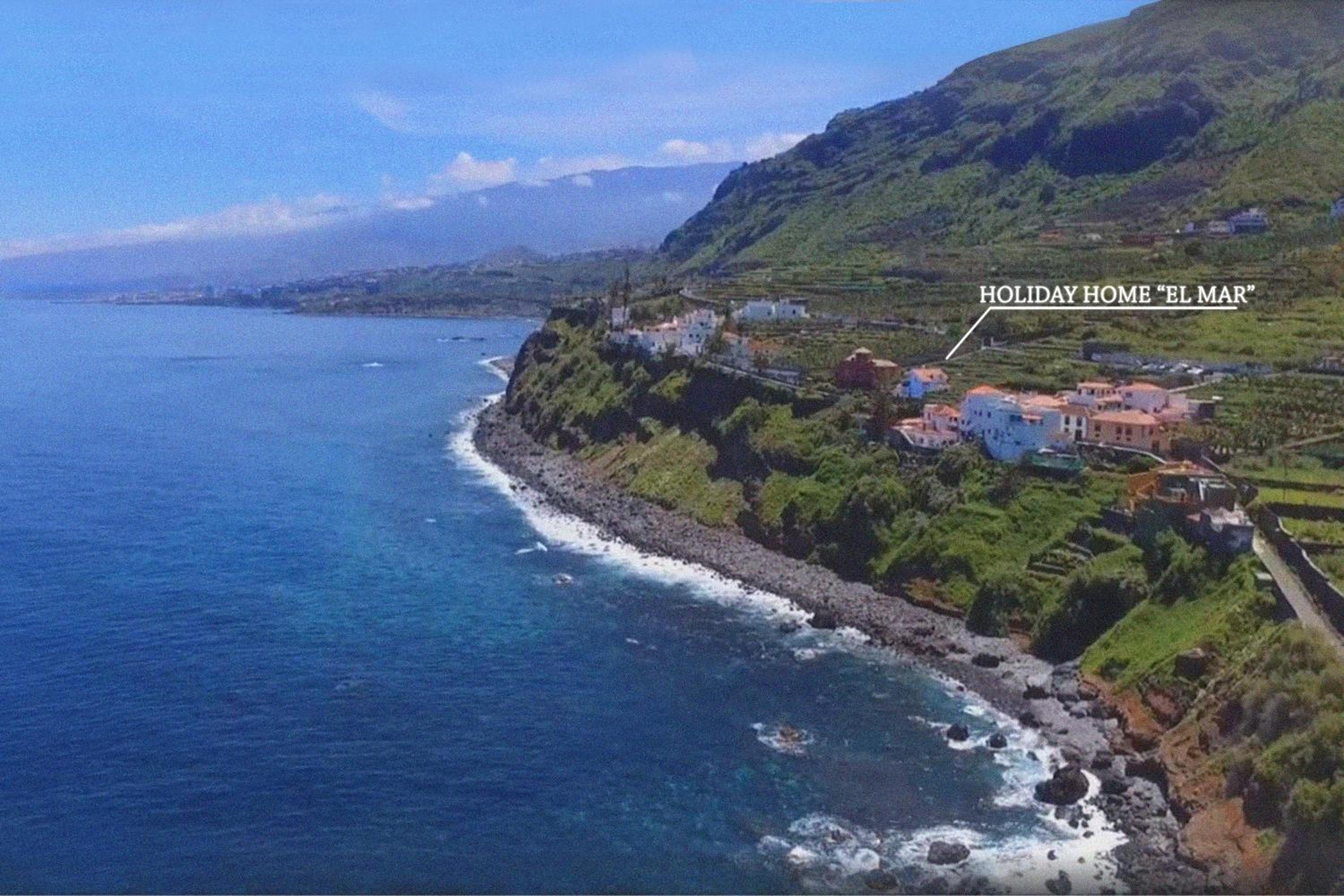 Hotel Holiday Home El Mar - Image 1