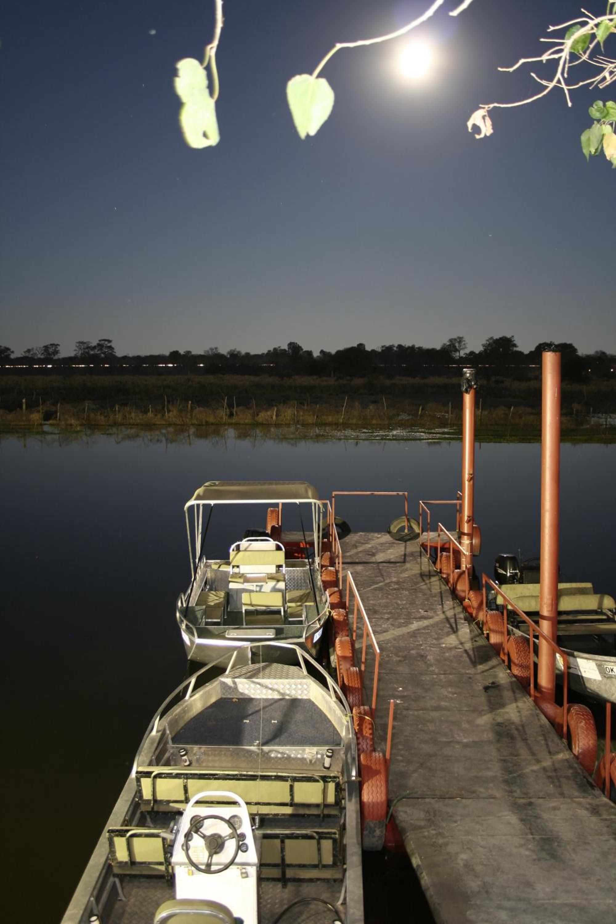 Island Safari Lodge
