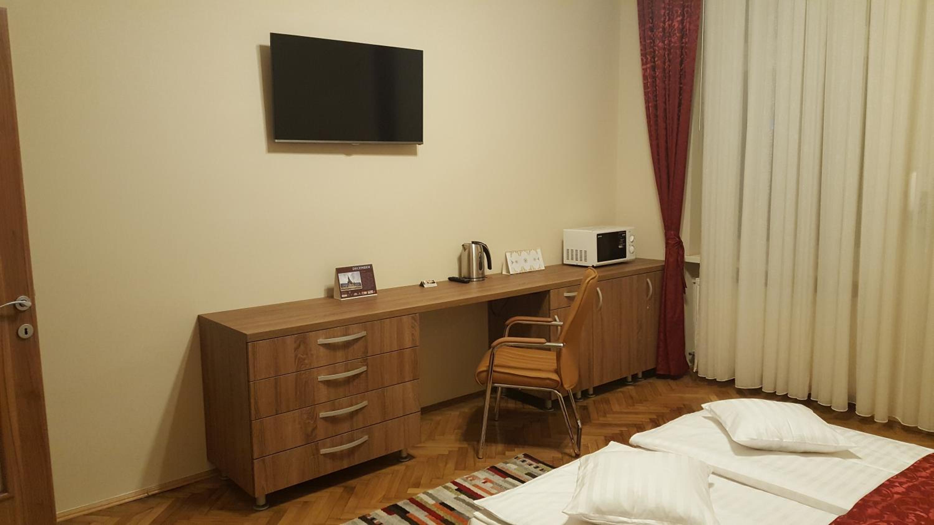 Satu Mare Apartments view 5