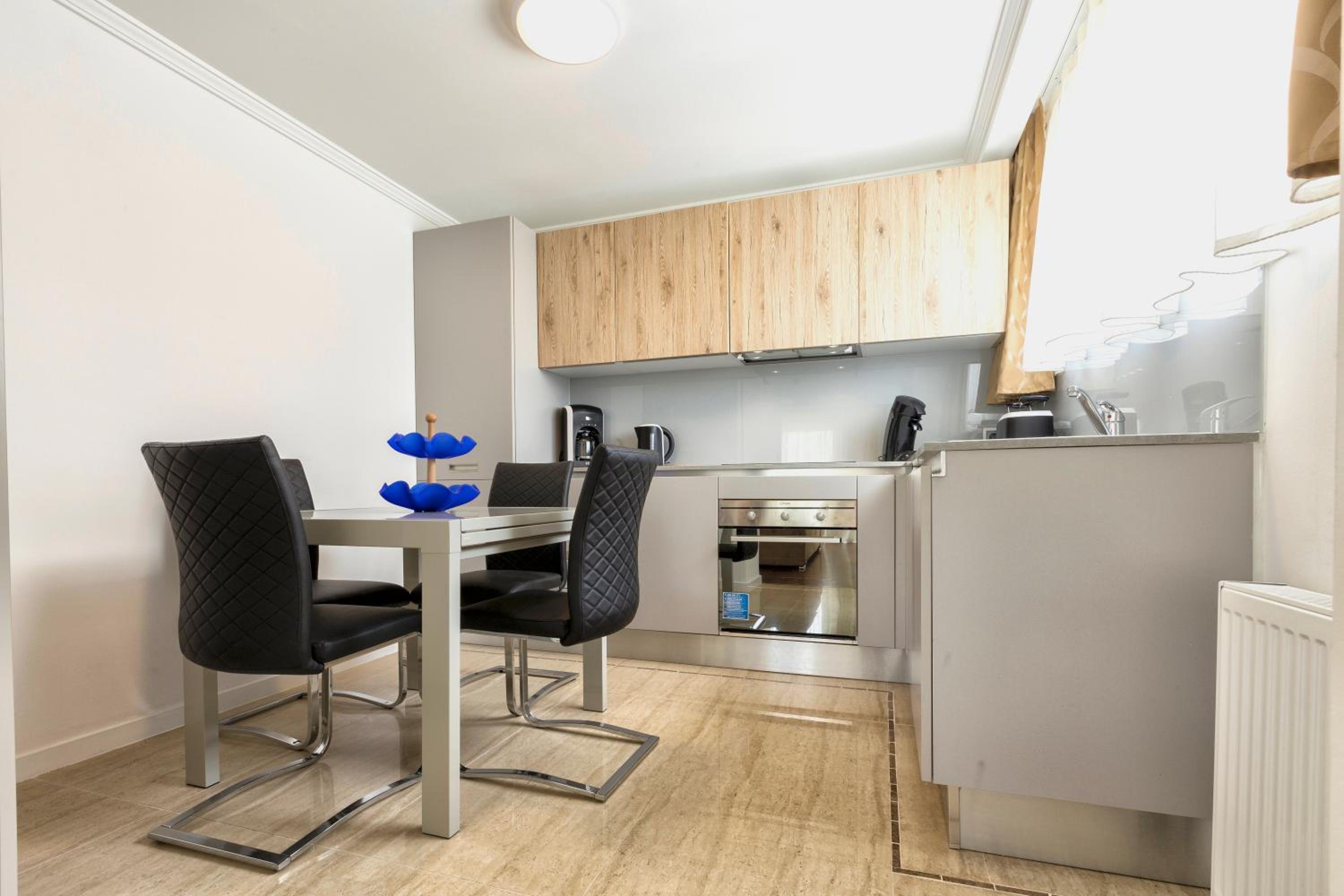 The Queen Luxury Apartments - Villa Vinicia